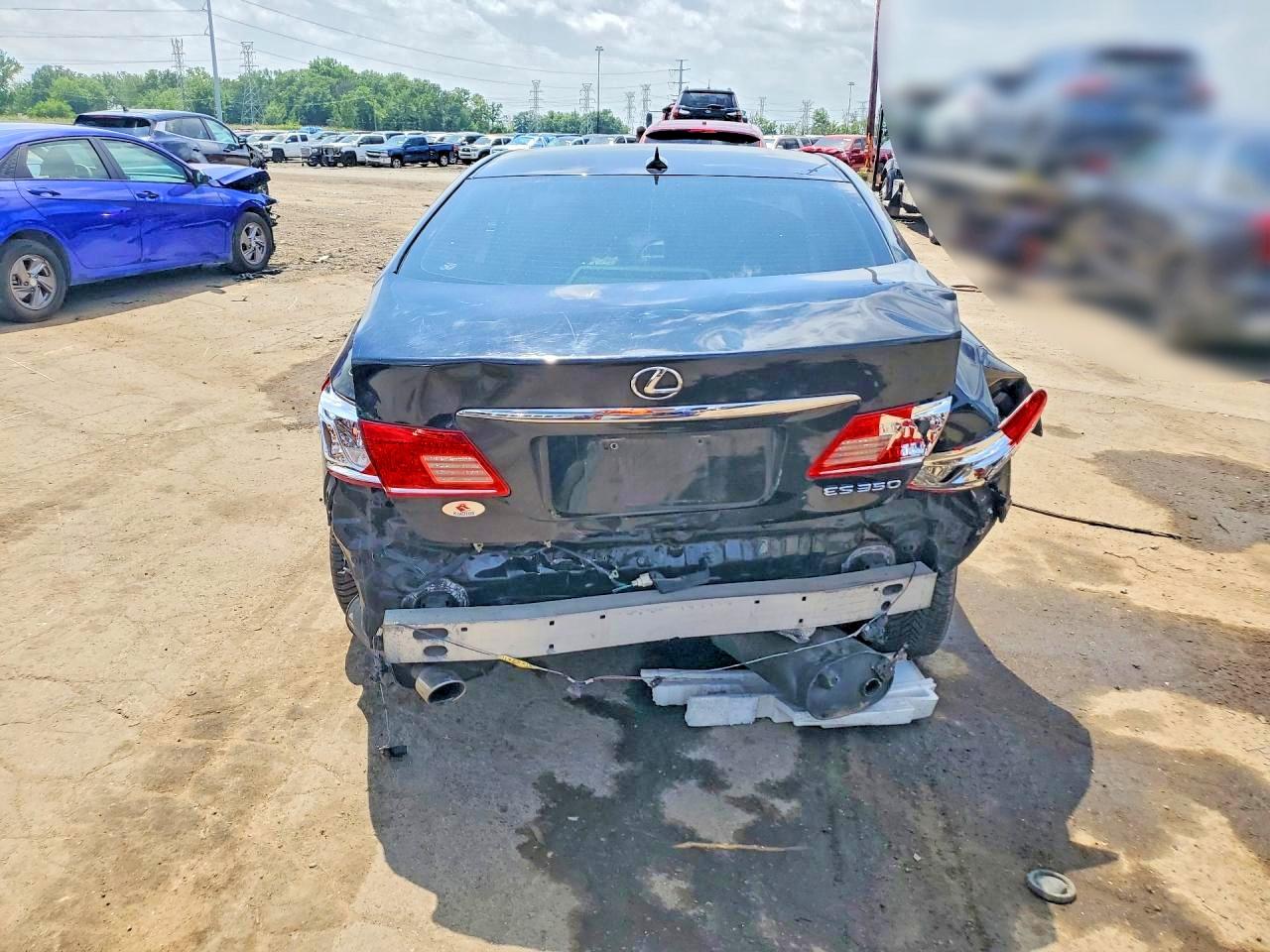2011 Lexus Es 350 Black vin: JTHBK1EG4B2445183