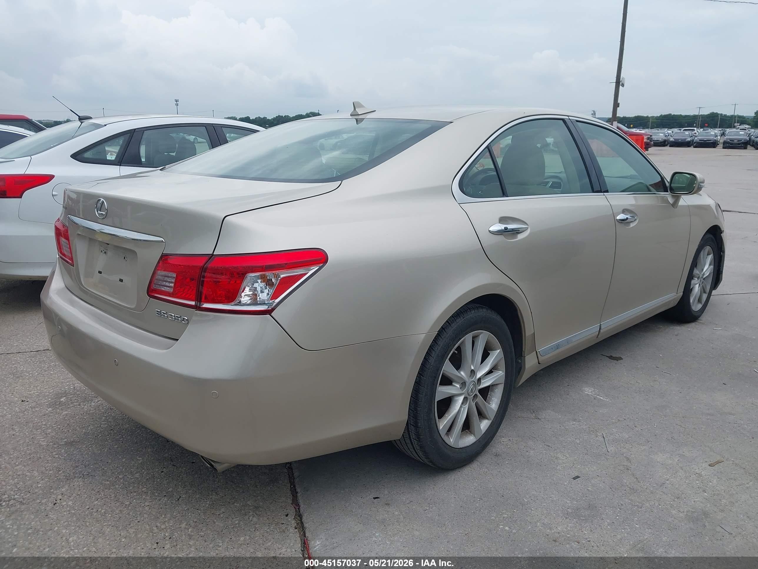 2011 Lexus Es 350   Gold vin: JTHBK1EG4B2449363