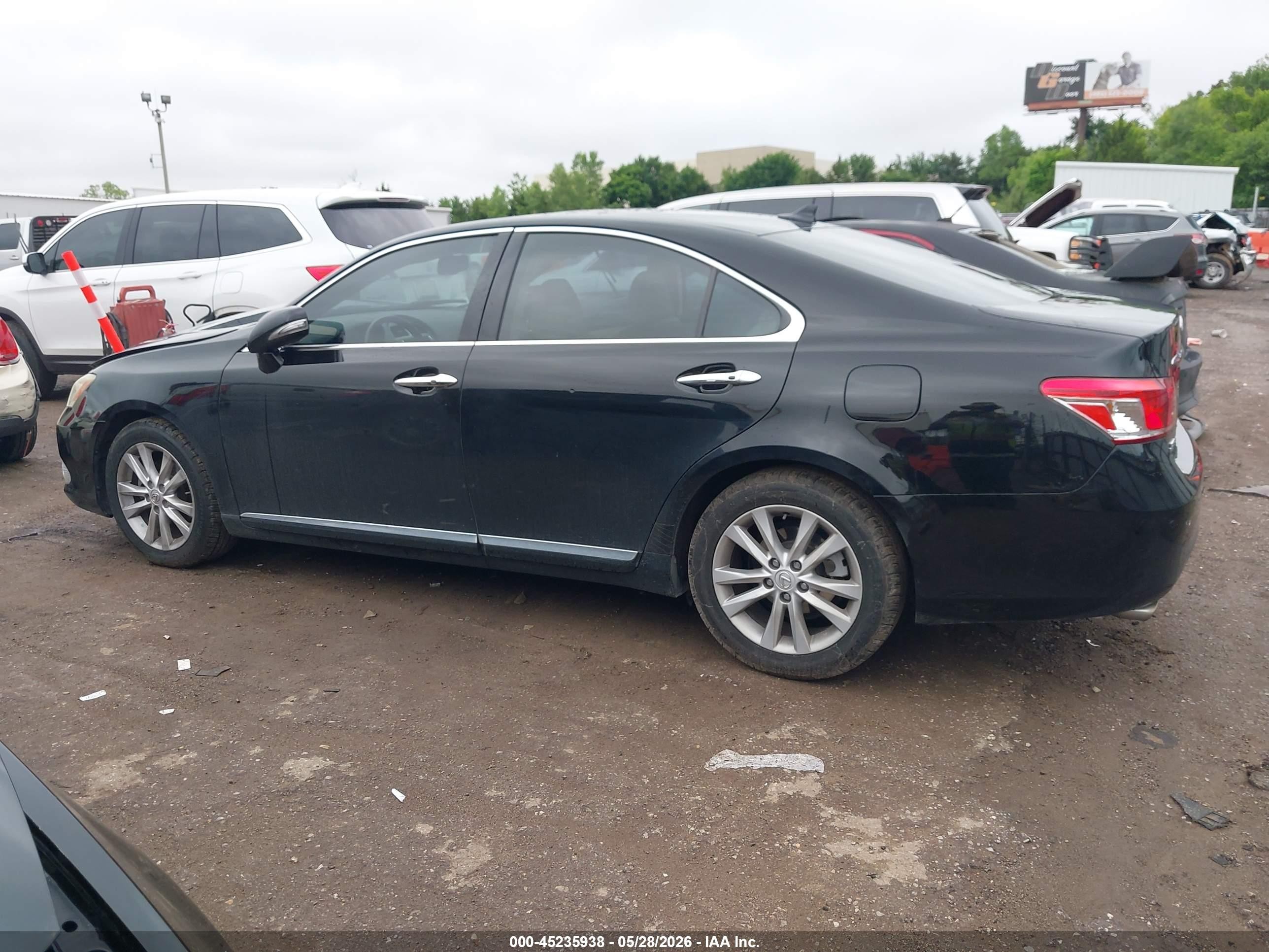 2011 Lexus Es 350   Black vin: JTHBK1EG4B2454286