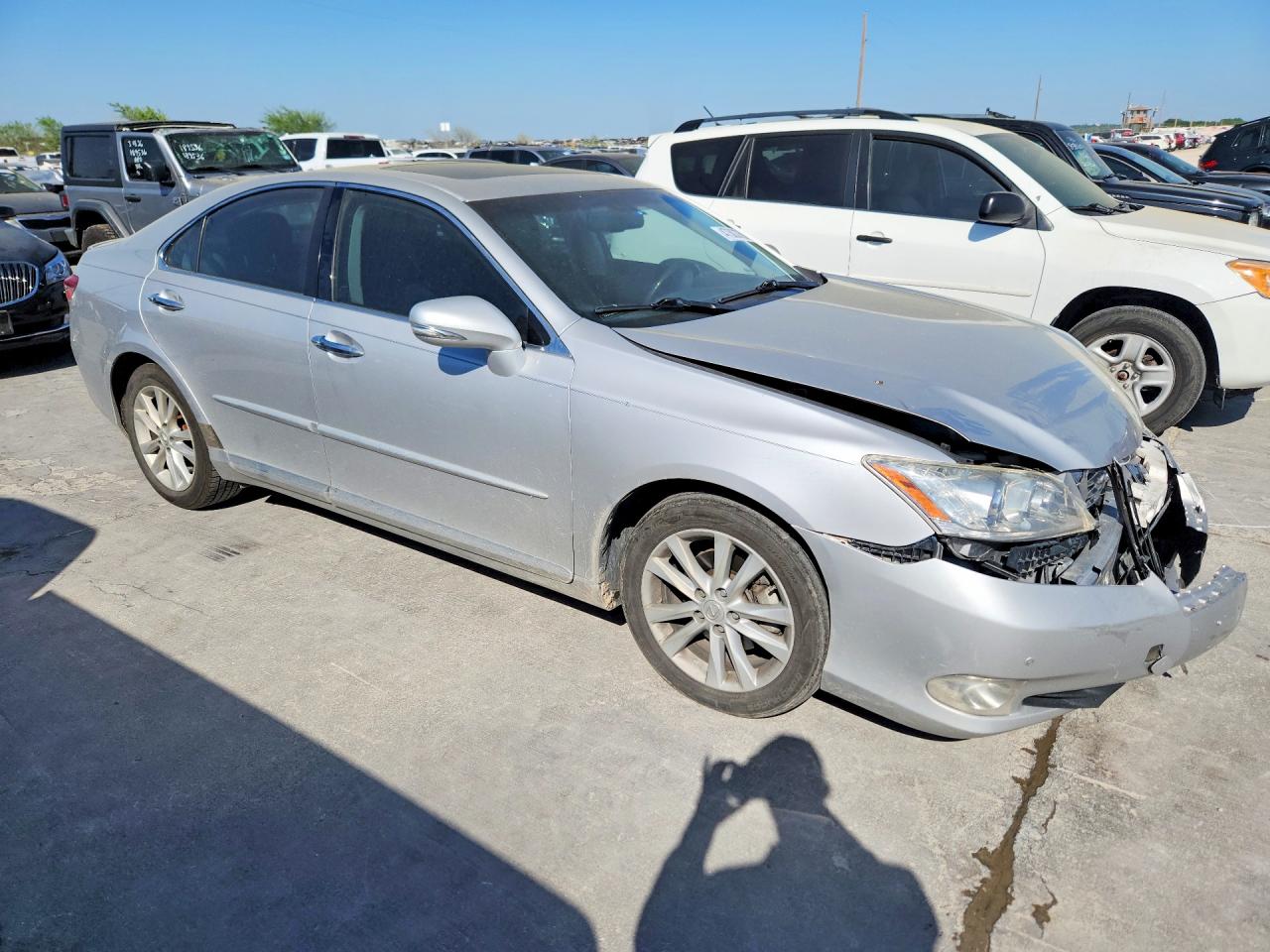 2011 Lexus Es 350 Base Silver vin: JTHBK1EG4B2454501