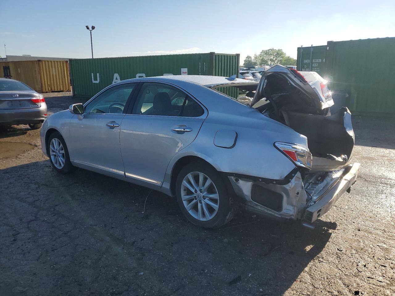 2011 Lexus Es 350 Серебряный vin: JTHBK1EG4B2465501
