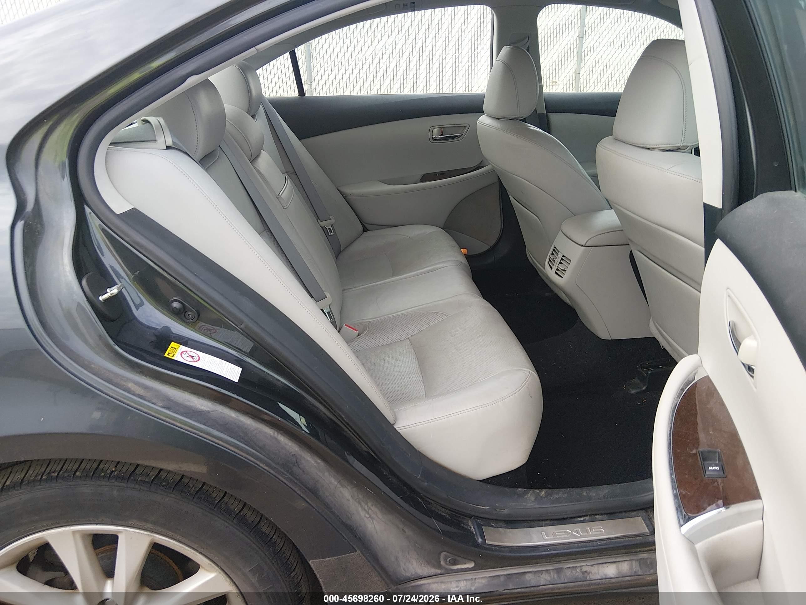2011 Lexus Es 350   Черный vin: JTHBK1EG4B2469225