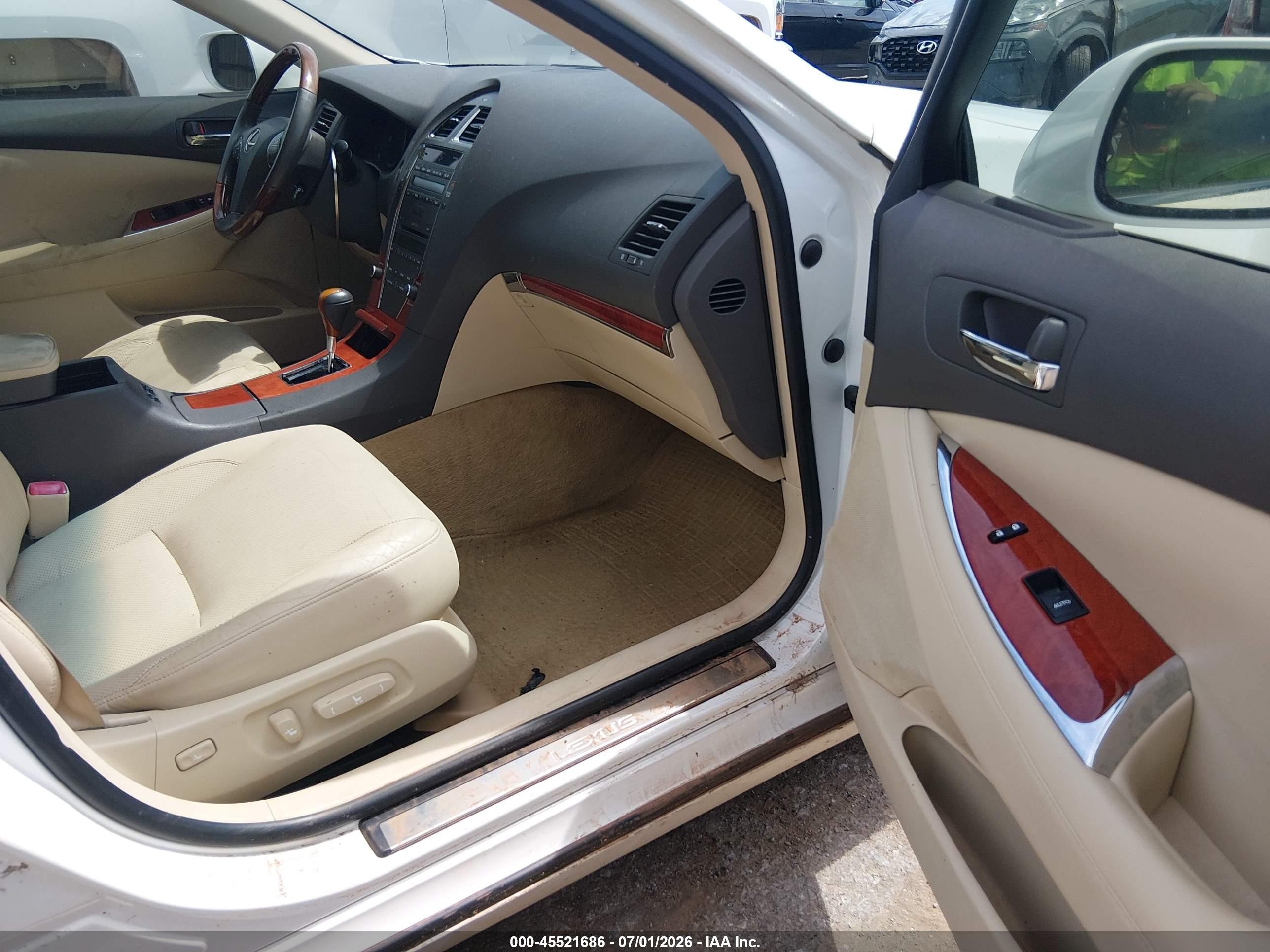 2012 Lexus Es 350   White vin: JTHBK1EG4C2484891