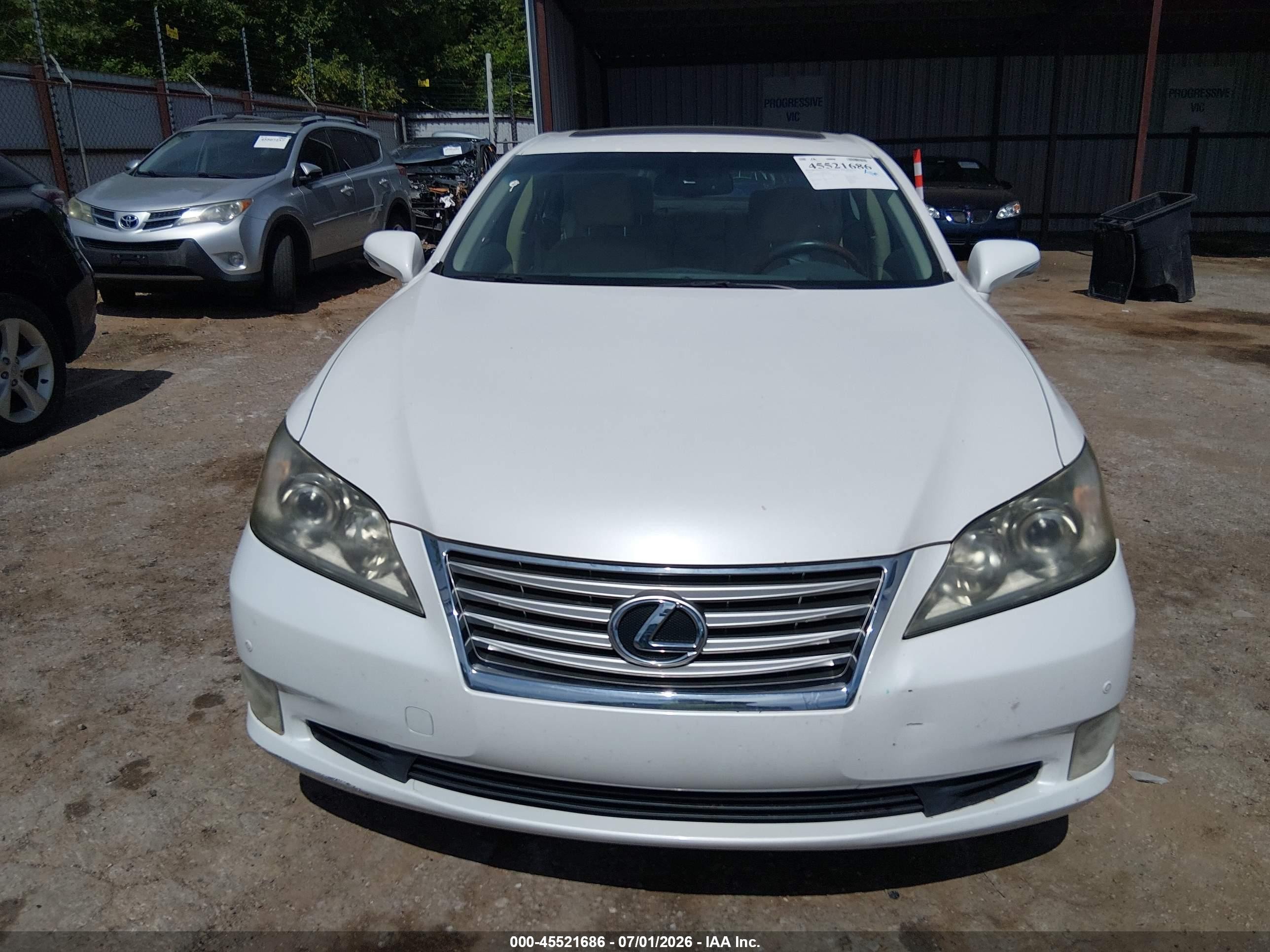 2012 Lexus Es 350   White vin: JTHBK1EG4C2484891