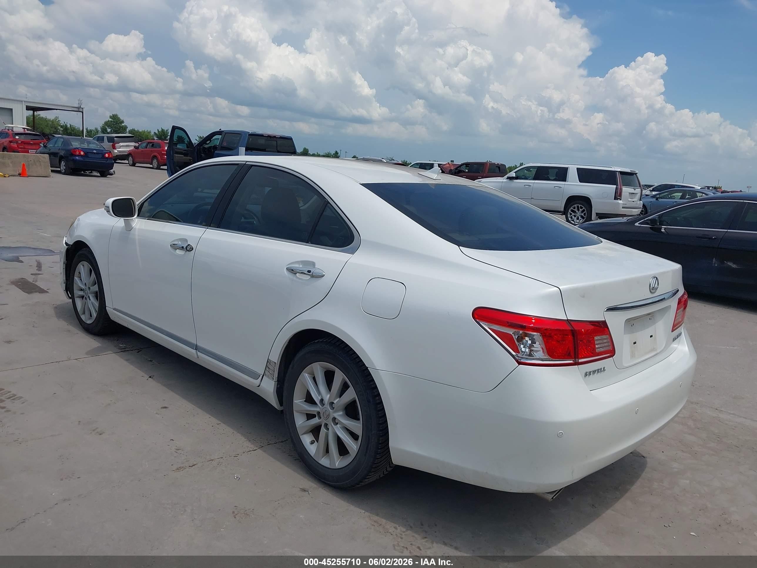 2012 Lexus Es 350   White vin: JTHBK1EG4C2490190