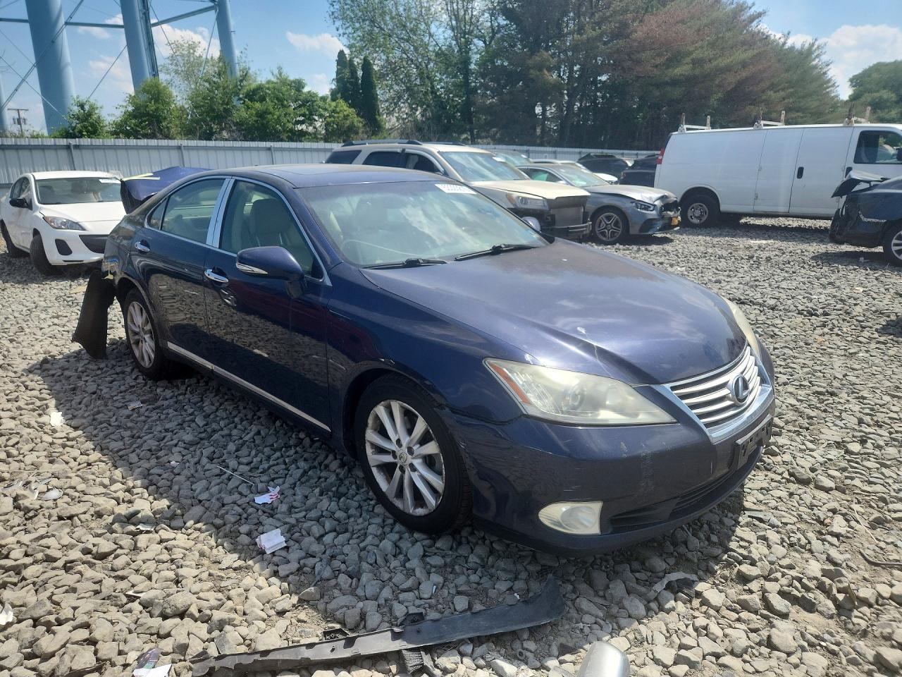 2012 Lexus Es 350 Blue vin: JTHBK1EG4C2510874