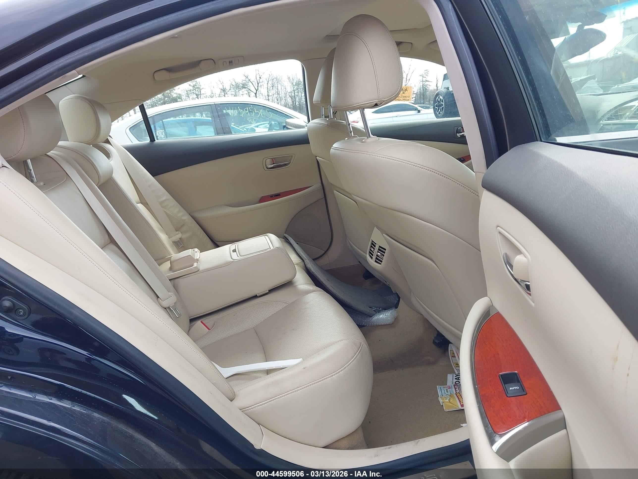 2010 Lexus Es 350   Blue vin: JTHBK1EG5A2357337