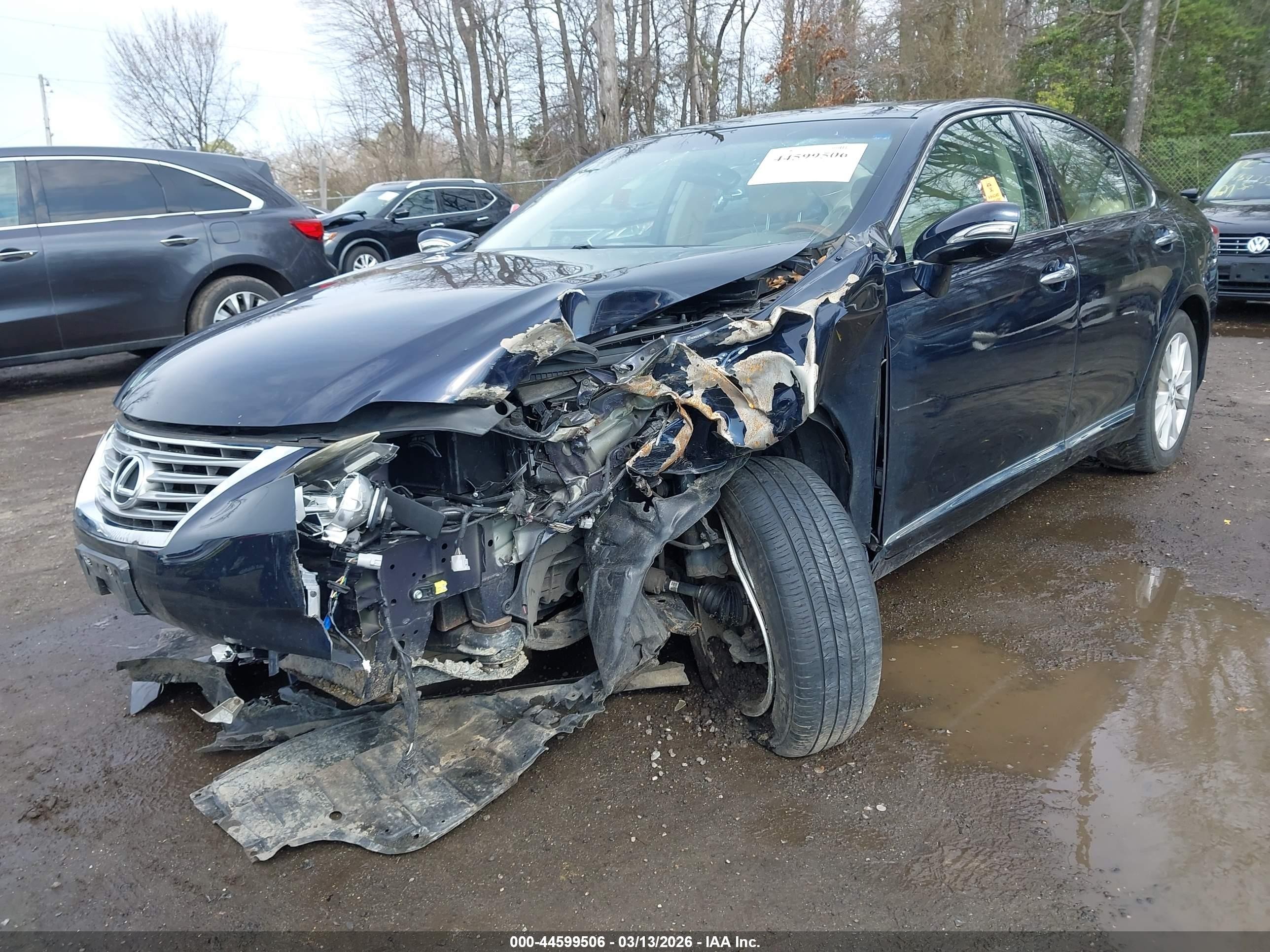 2010 Lexus Es 350   Blue vin: JTHBK1EG5A2357337