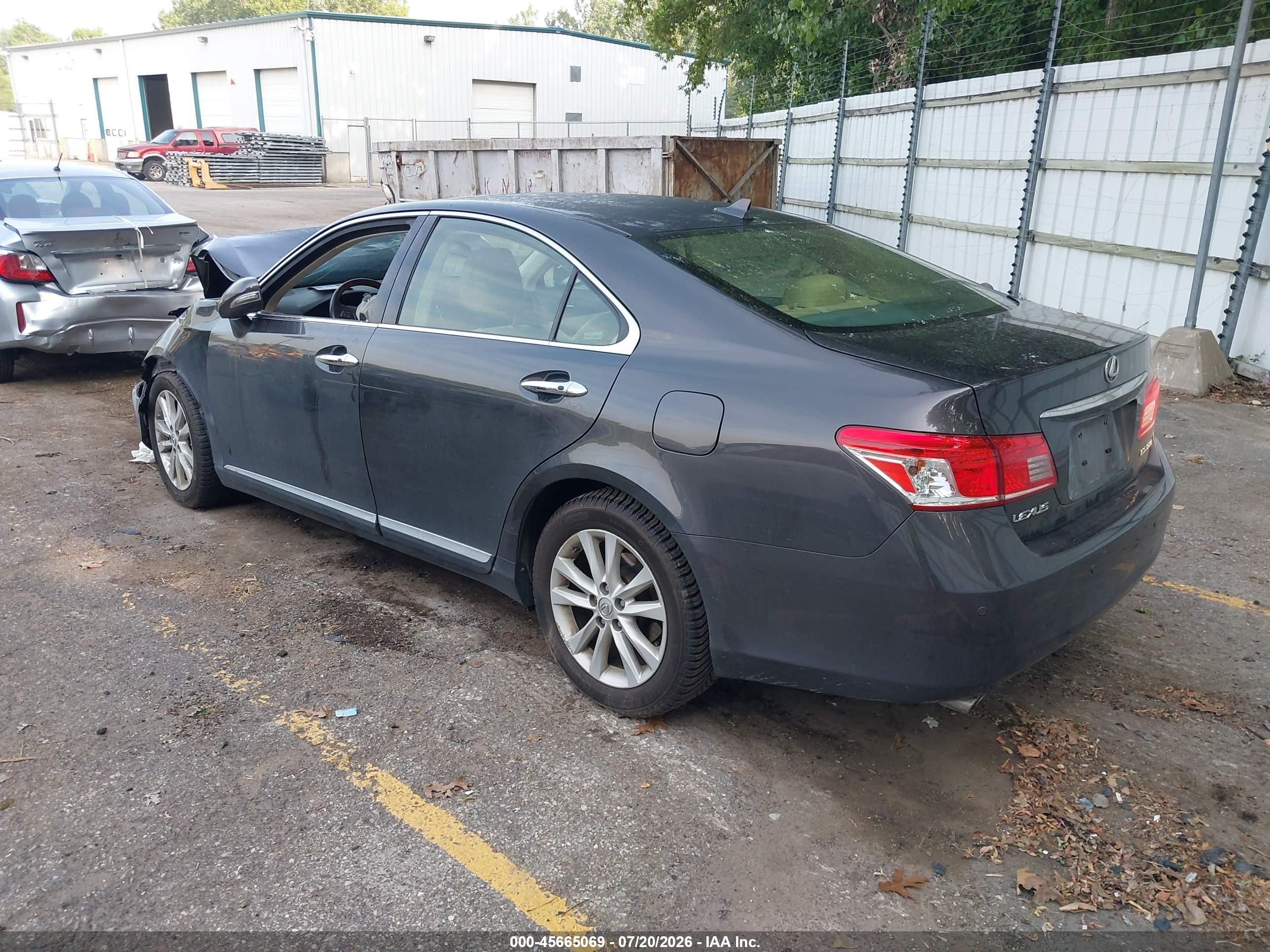 2010 Lexus Es 350   Black vin: JTHBK1EG5A2373537