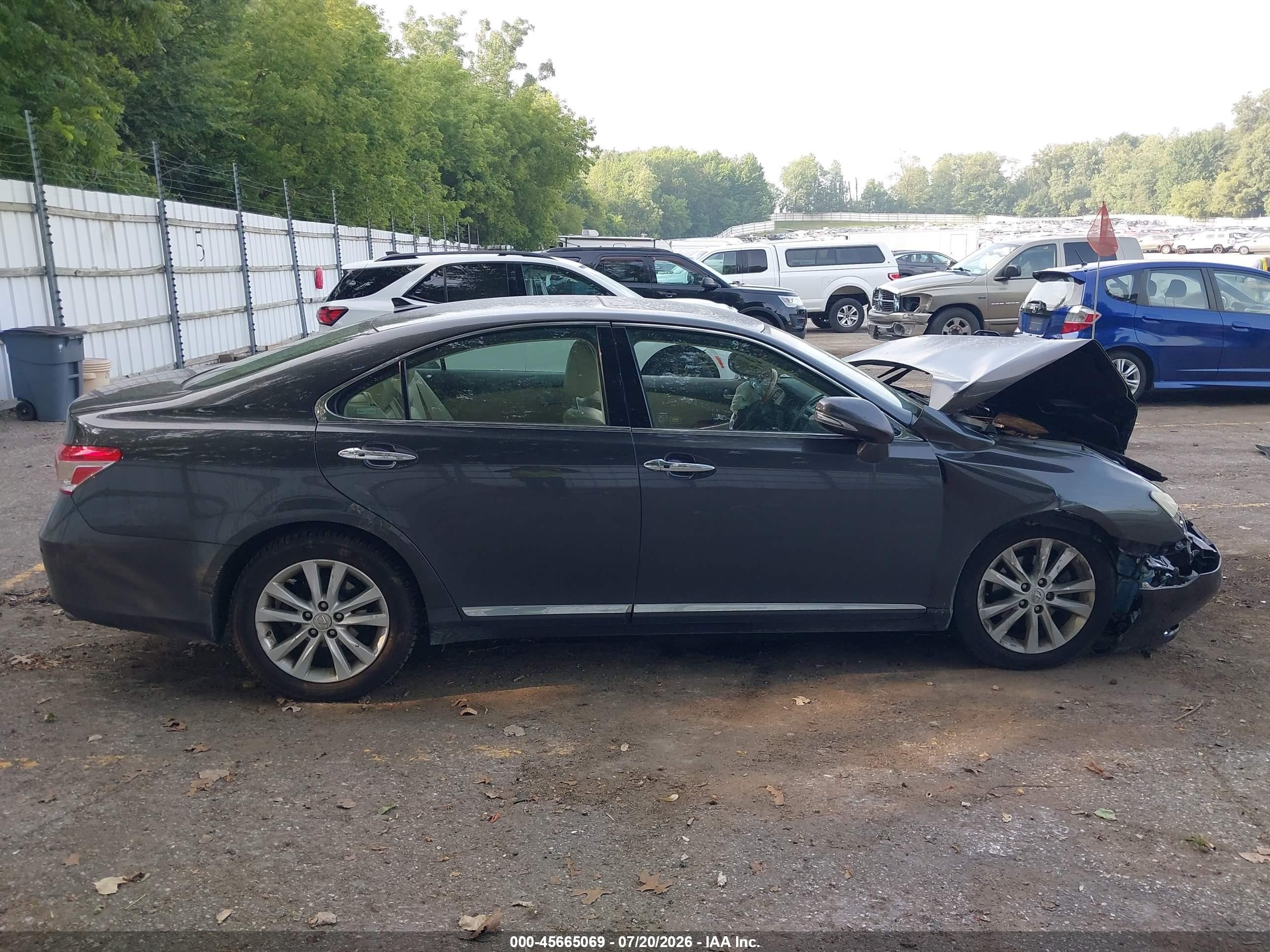 2010 Lexus Es 350   Black vin: JTHBK1EG5A2373537