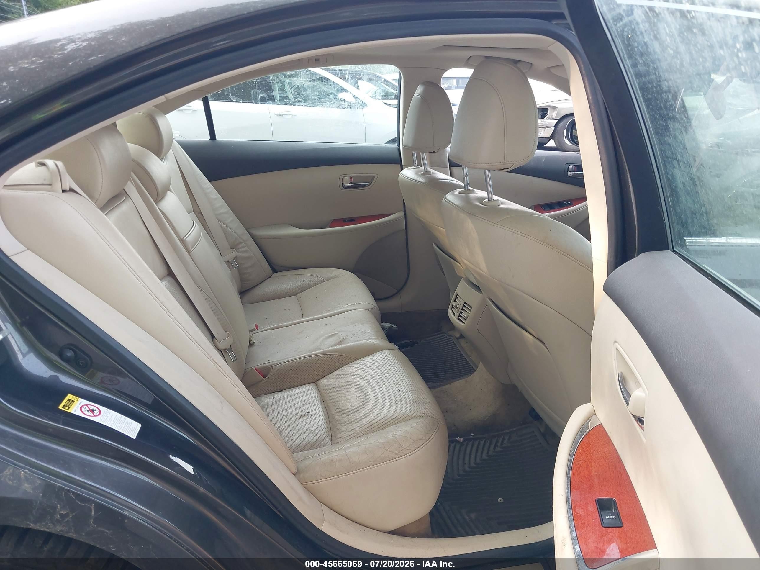 2010 Lexus Es 350   Black vin: JTHBK1EG5A2373537