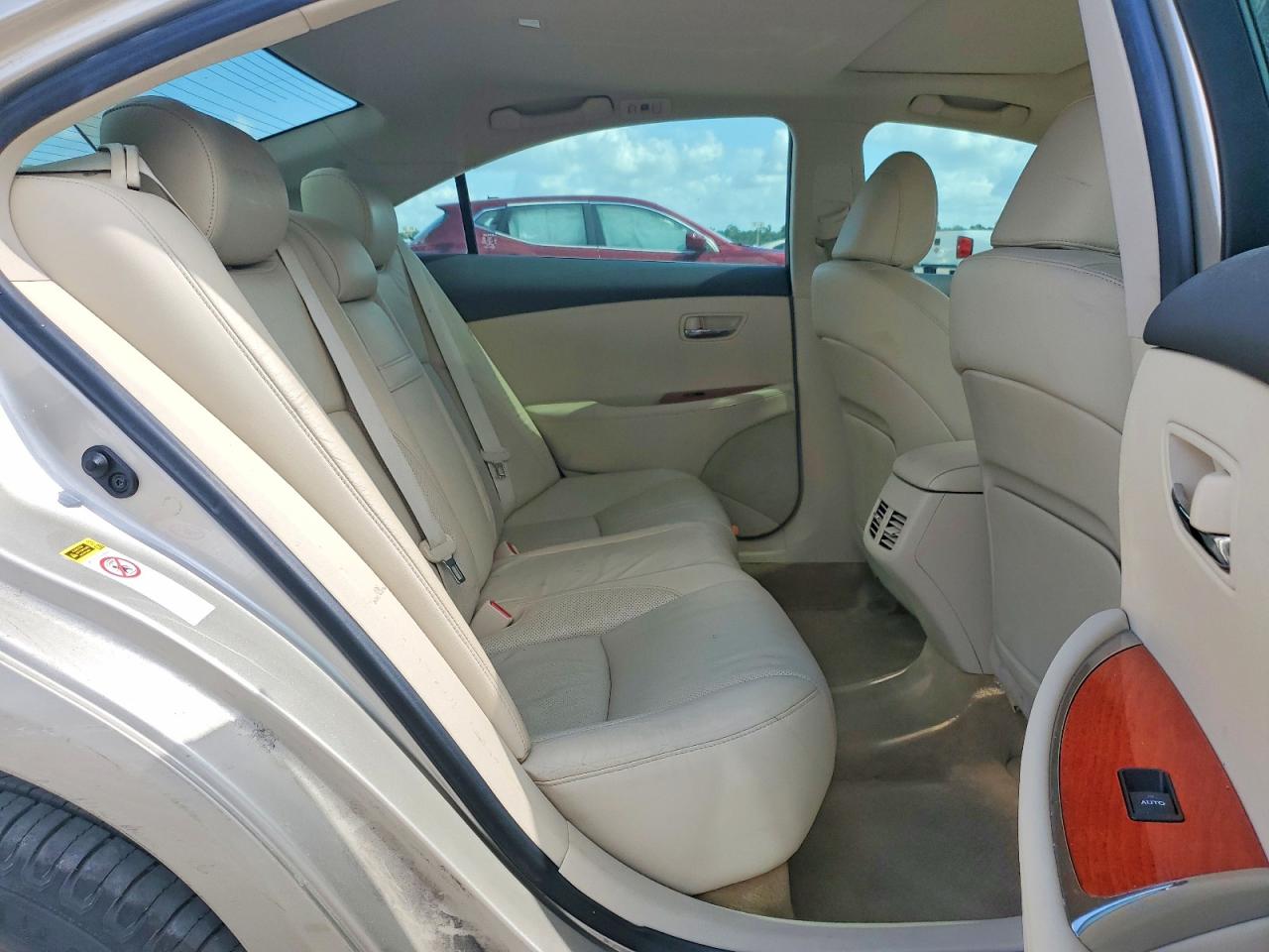 2010 Lexus Es 350 Gold vin: JTHBK1EG5A2394629