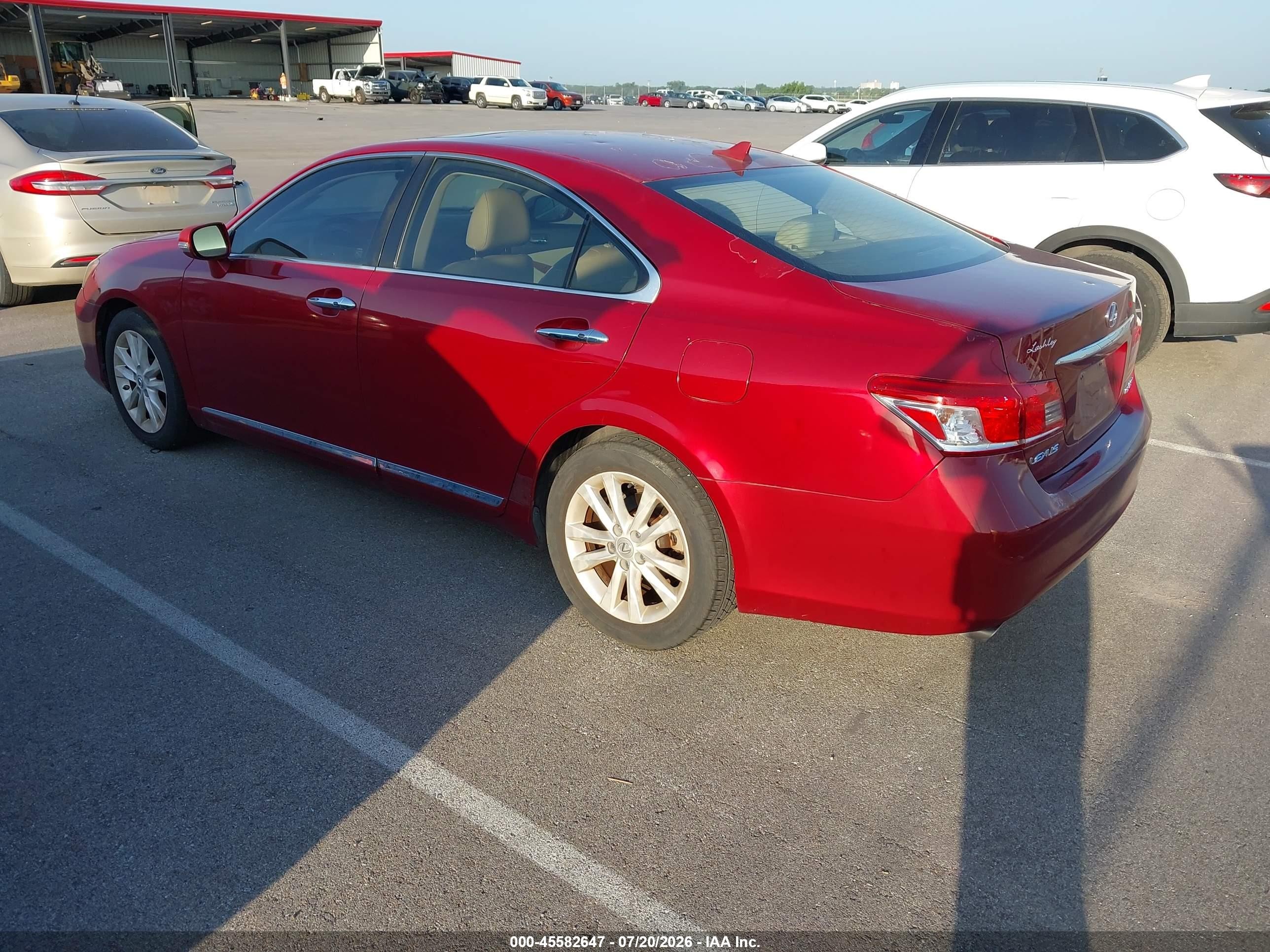 2010 Lexus Es 350   Red vin: JTHBK1EG5A2396252