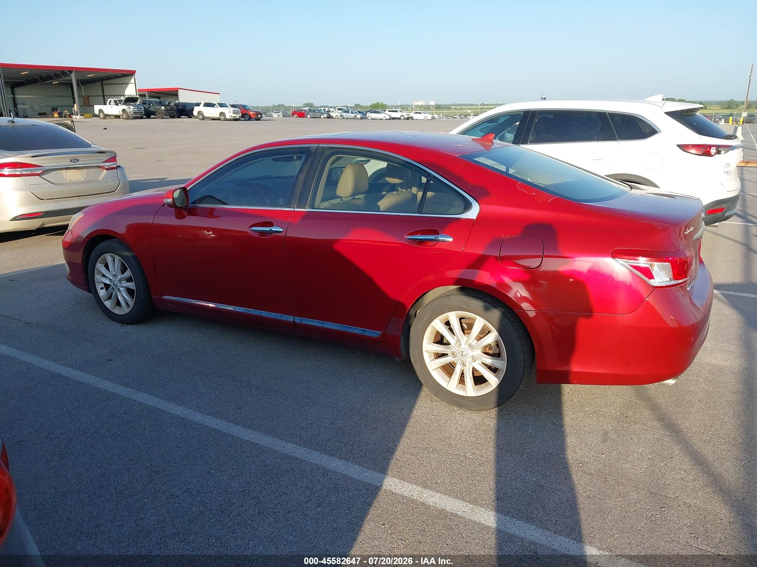 2010 Lexus Es 350   Red vin: JTHBK1EG5A2396252