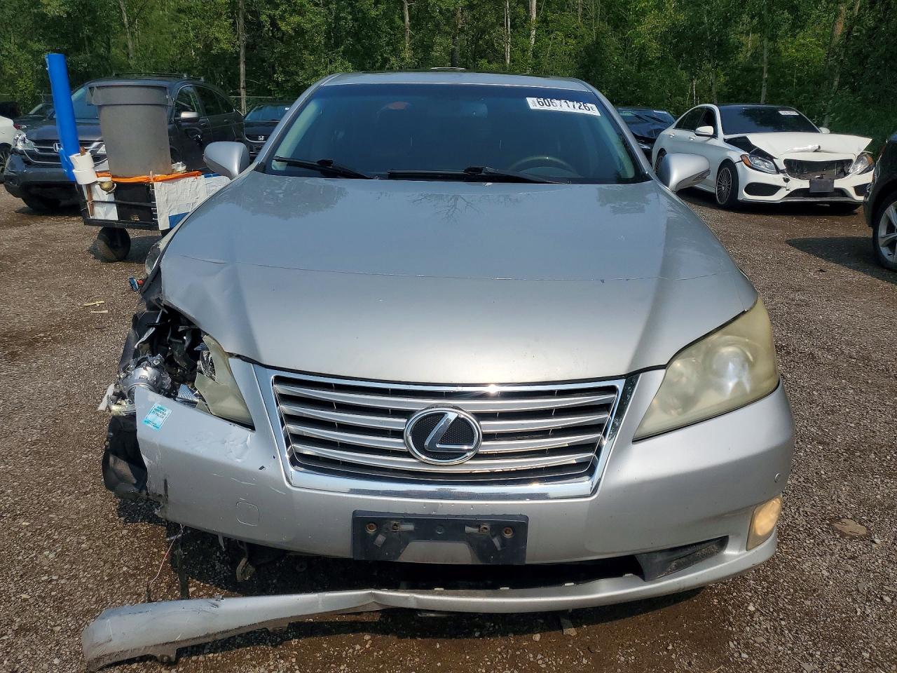 2010 Lexus Es 350 Silver vin: JTHBK1EG5A2397935