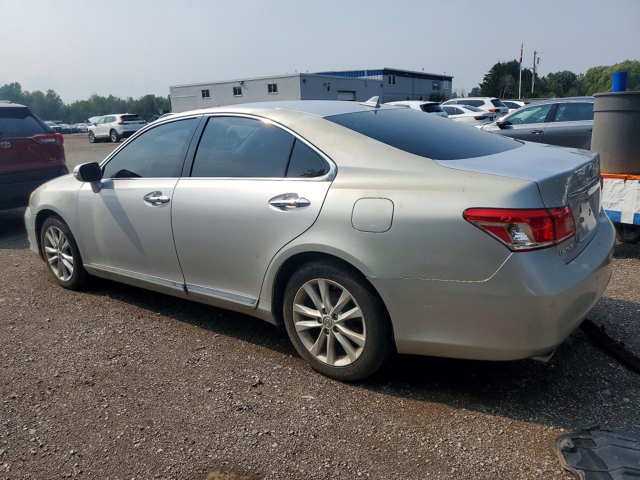 2010 Lexus Es 350 Silver vin: JTHBK1EG5A2397935