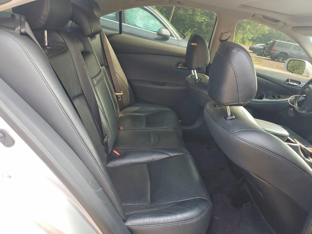 2010 Lexus Es 350 Silver vin: JTHBK1EG5A2397935