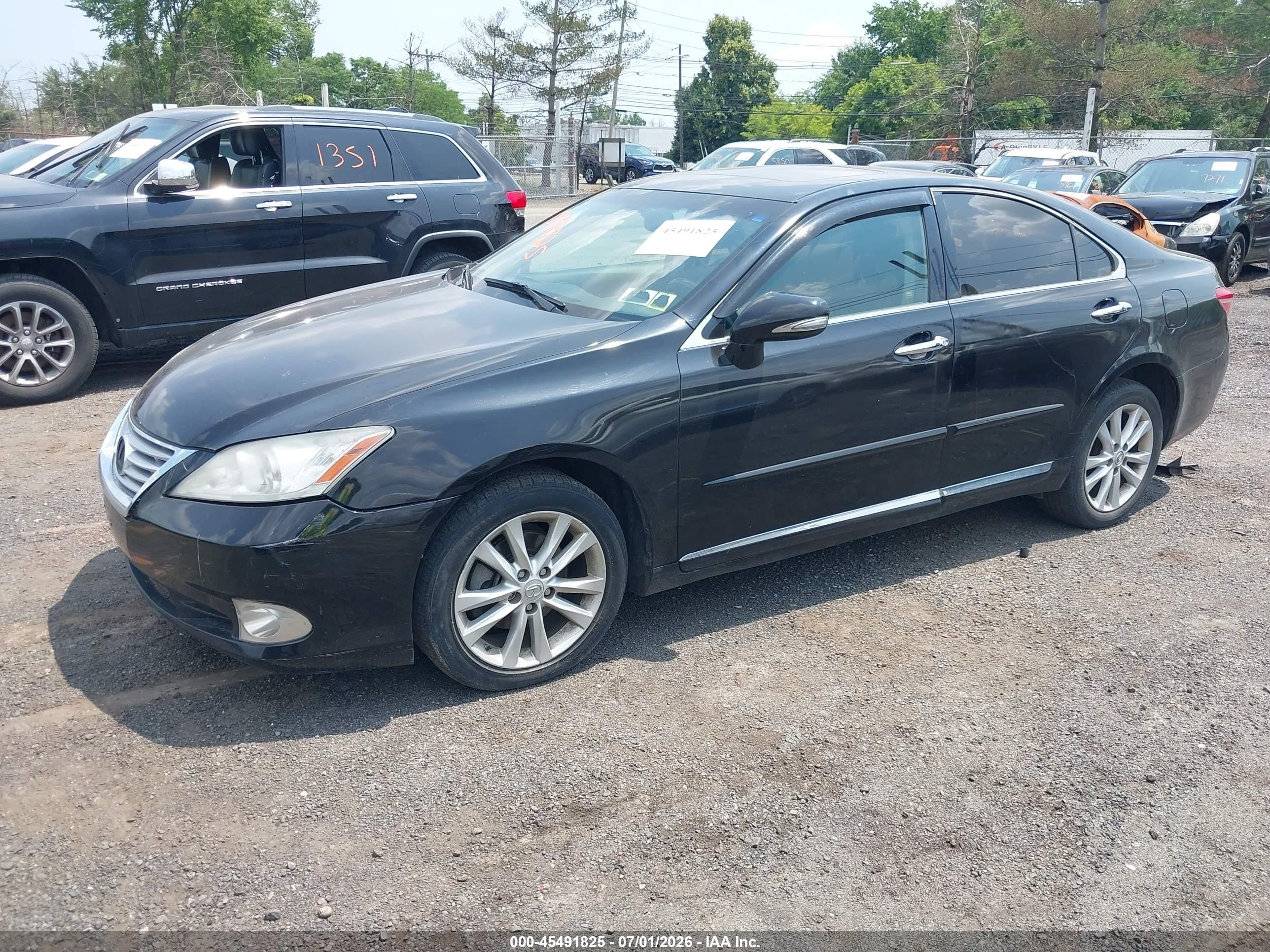 2010 Lexus Es 350   Black vin: JTHBK1EG5A2400378