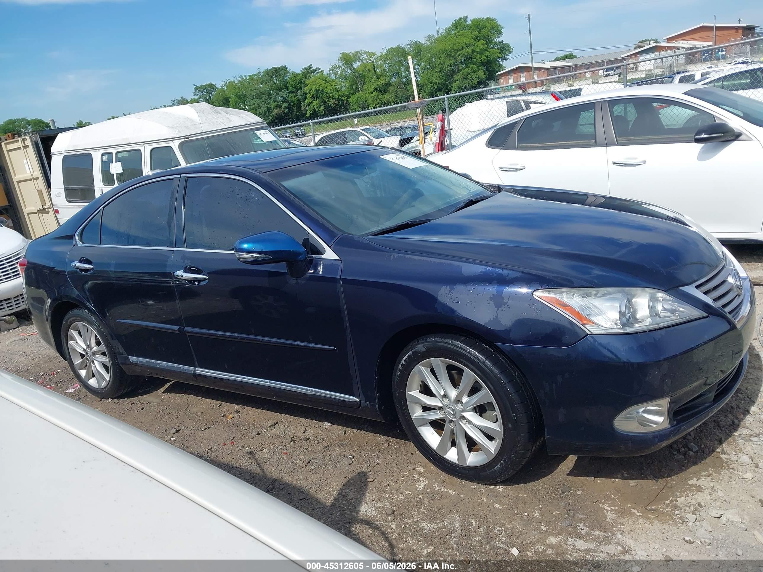 2010 Lexus Es 350   Black vin: JTHBK1EG5A2409923