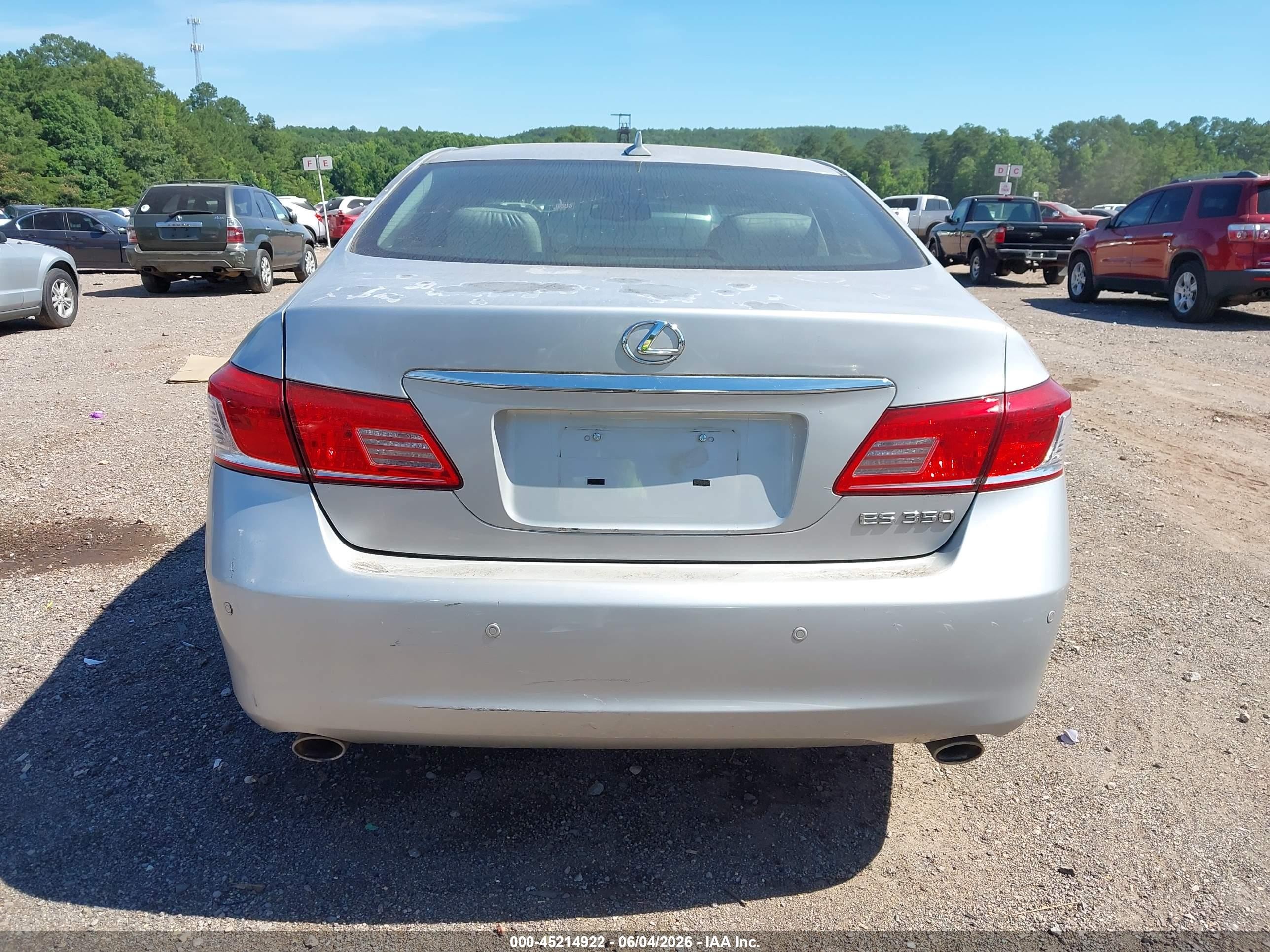 2011 Lexus Es 350   Silver vin: JTHBK1EG5B2419840