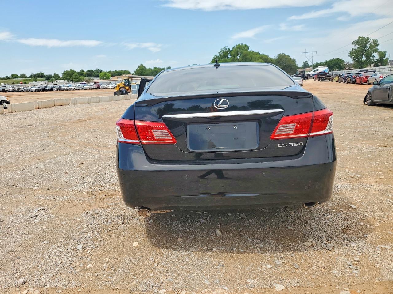 2011 Lexus Es 350 Черный vin: JTHBK1EG5B2426481