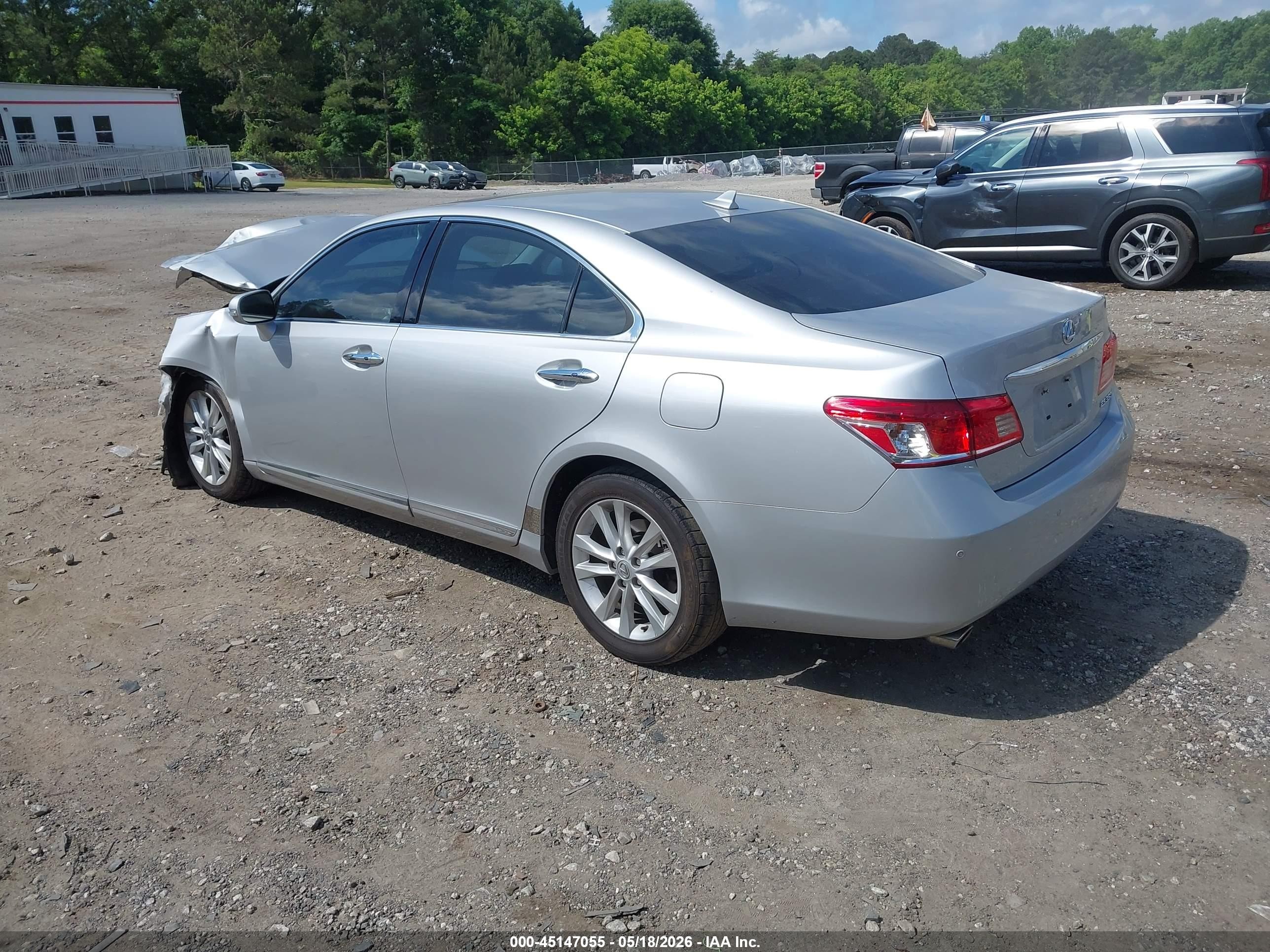 2011 Lexus Es 350   Silver vin: JTHBK1EG5B2444625