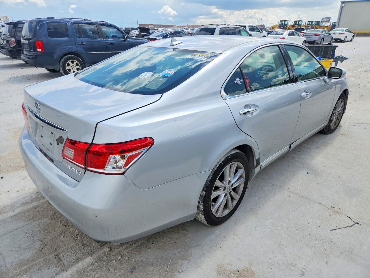 2011 Lexus Es 350 Серебряный vin: JTHBK1EG5B2446407