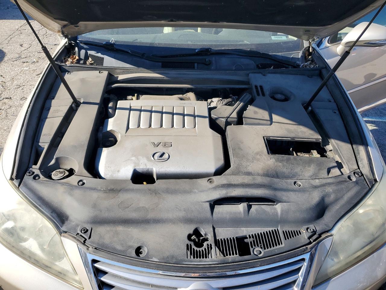 2011 Lexus Es 350 Gold vin: JTHBK1EG5B2446617