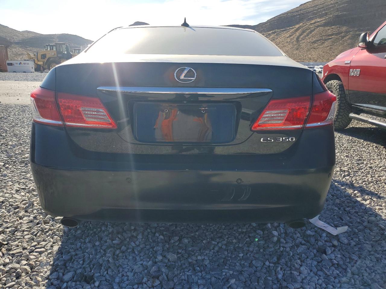 2011 Lexus Es 350 Black vin: JTHBK1EG5B2451543