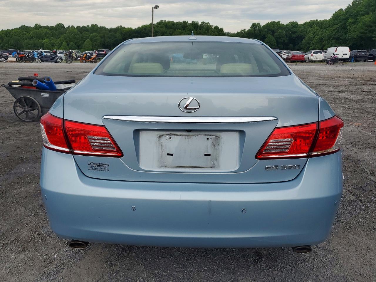 2011 Lexus Es 350 Blue vin: JTHBK1EG5B2452210