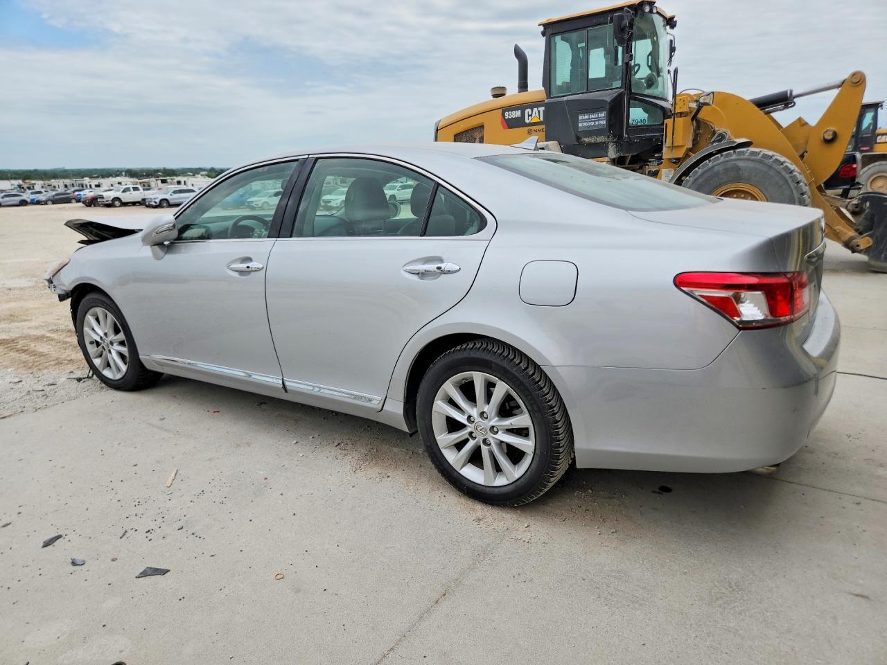 2011 Lexus Es 350 Silver vin: JTHBK1EG5B2452532