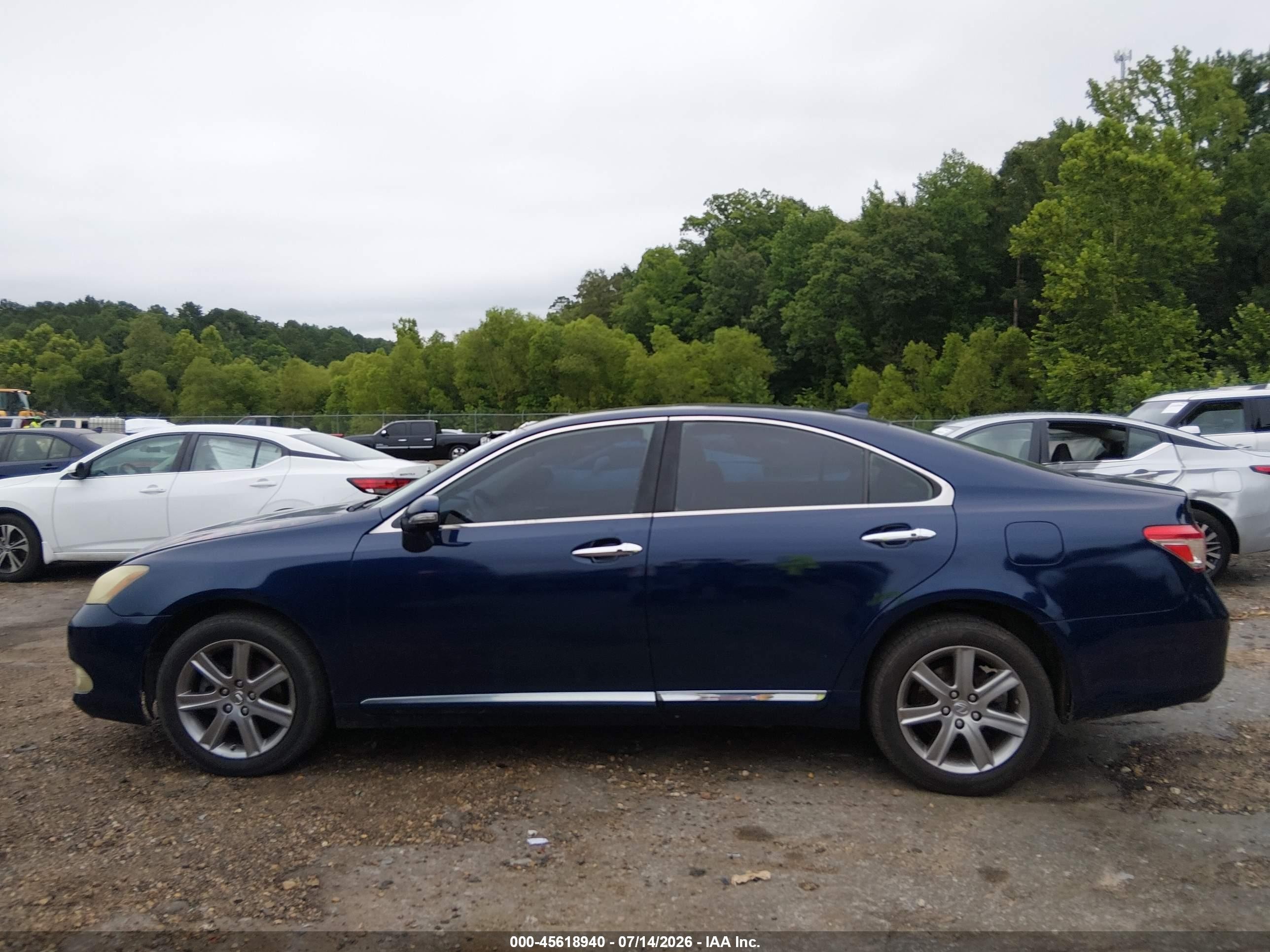 2011 Lexus Es 350   Blue vin: JTHBK1EG5B2454104