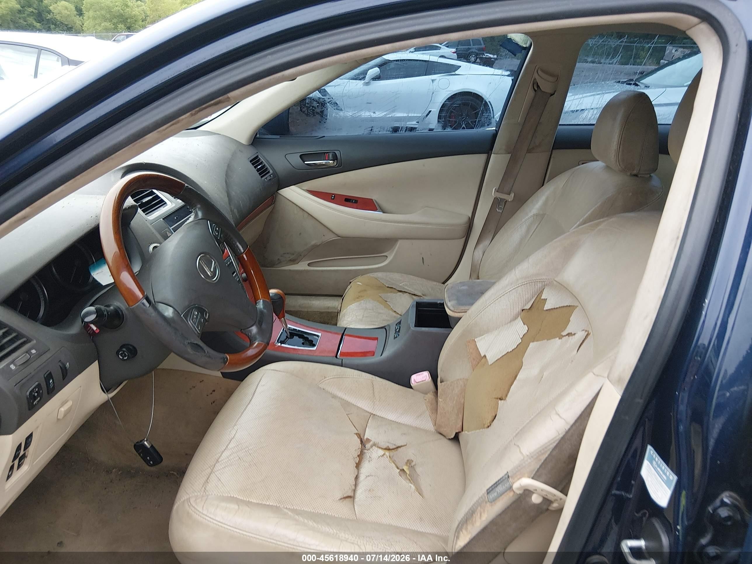 2011 Lexus Es 350   Blue vin: JTHBK1EG5B2454104