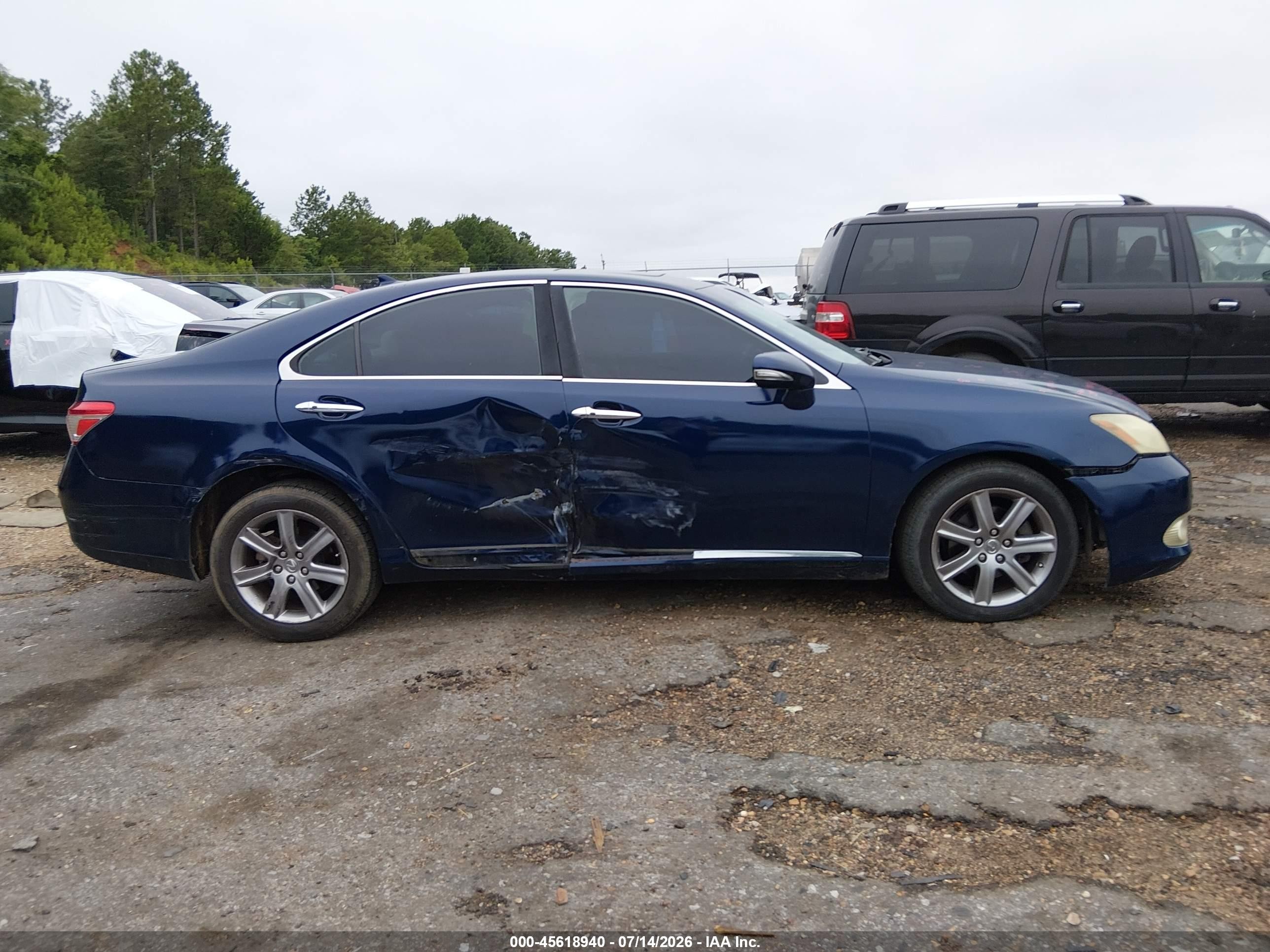 2011 Lexus Es 350   Blue vin: JTHBK1EG5B2454104