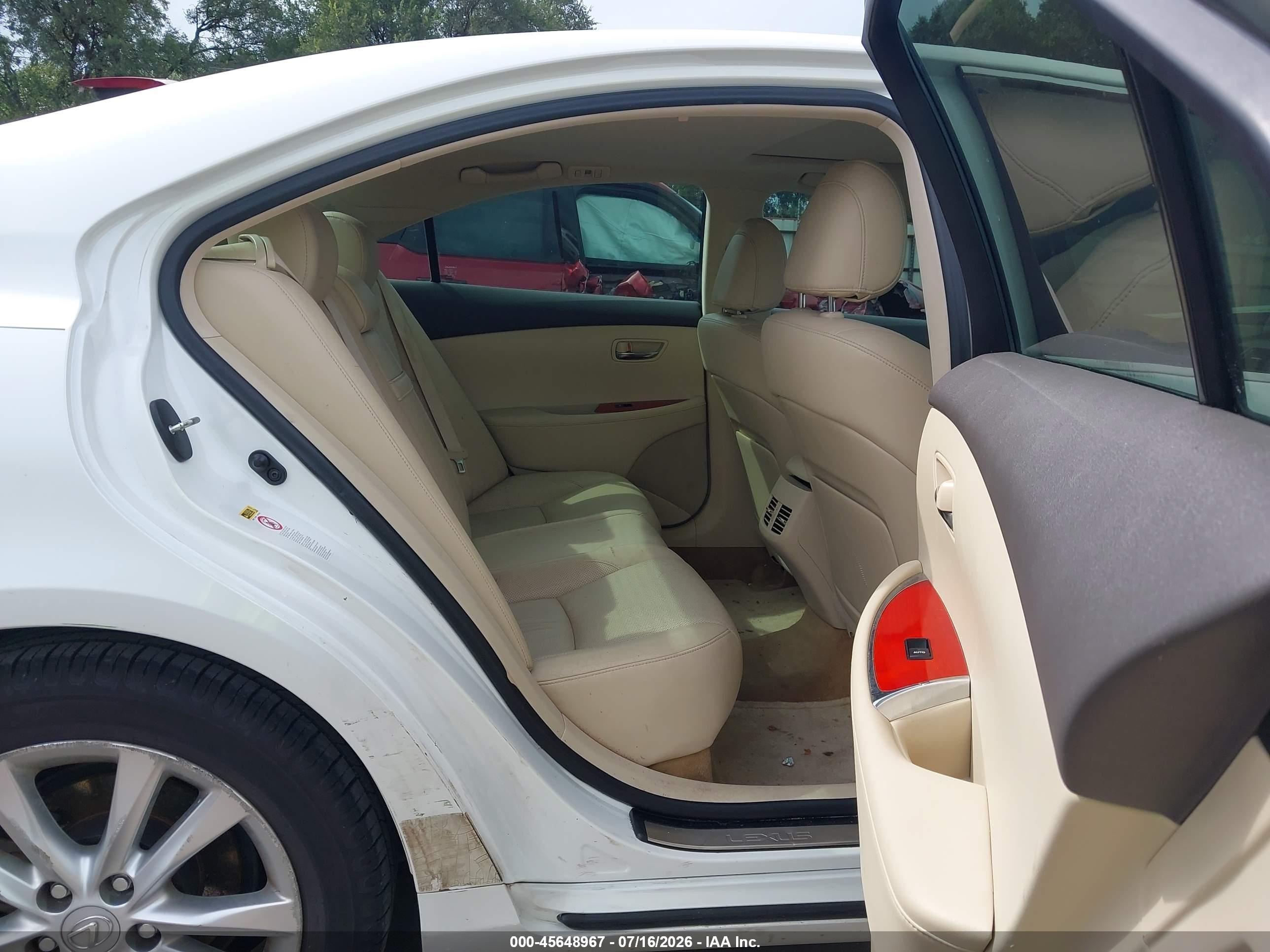 2011 Lexus Es 350   White vin: JTHBK1EG5B2454524