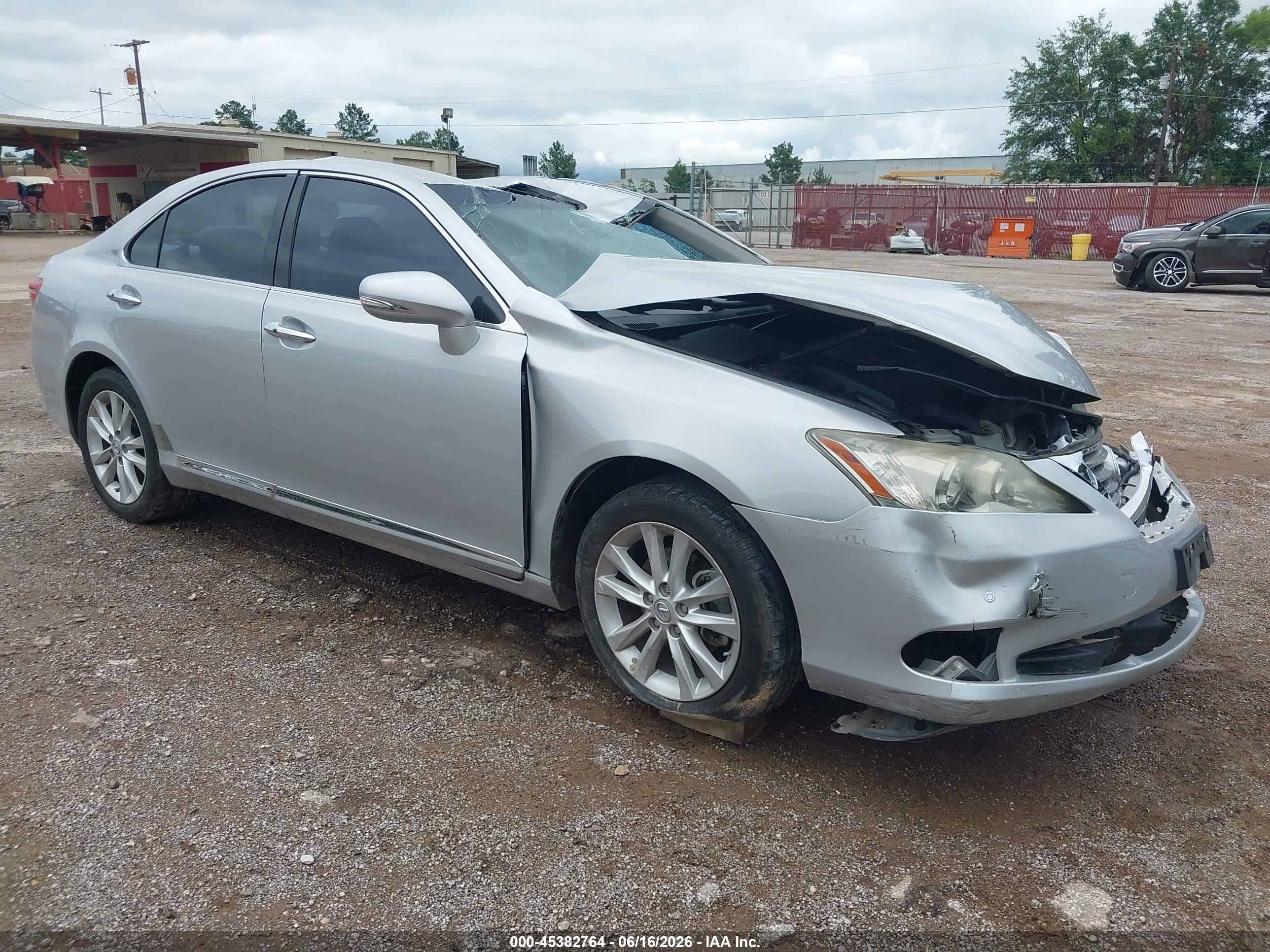 2011 Lexus Es 350   Silver vin: JTHBK1EG5B2458296