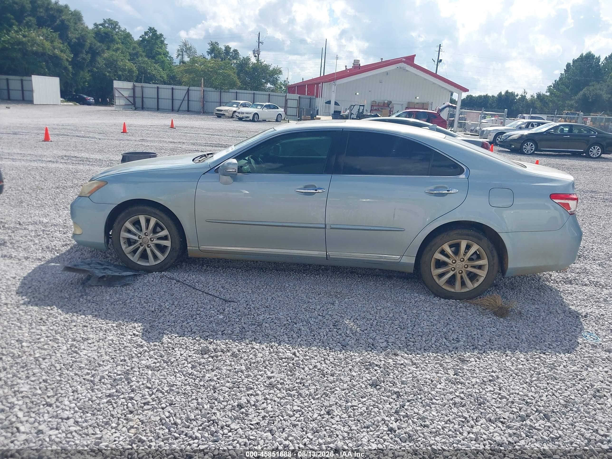 2011 Lexus Es 350   Light Blue vin: JTHBK1EG5B2464230