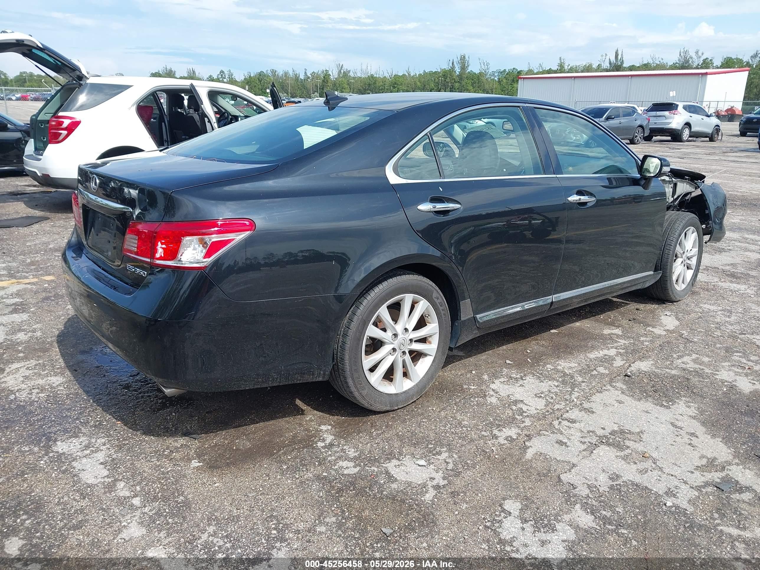 2011 Lexus Es 350   Черный vin: JTHBK1EG5B2466690