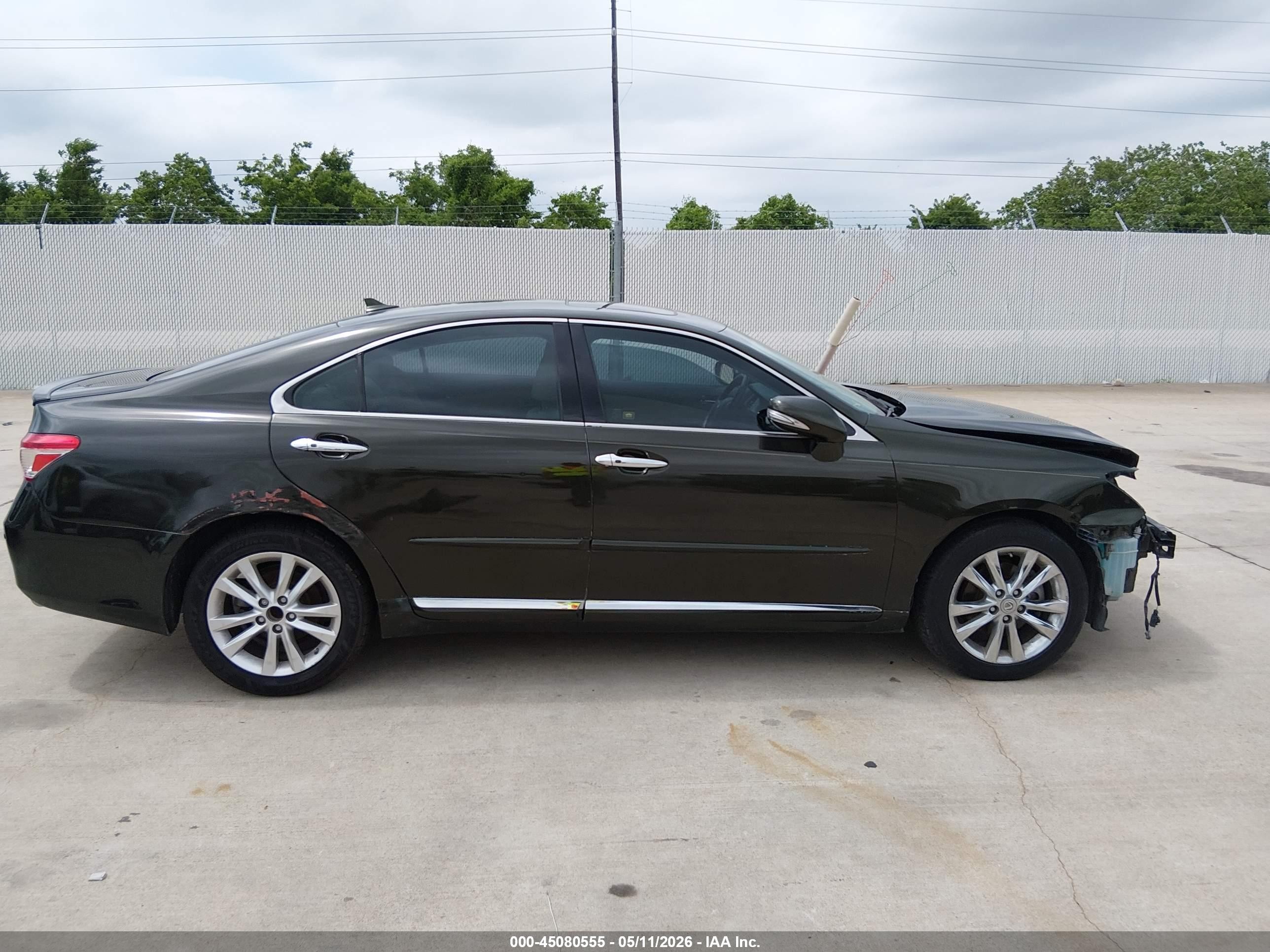 2011 Lexus Es 350   Зеленый vin: JTHBK1EG5B2469797