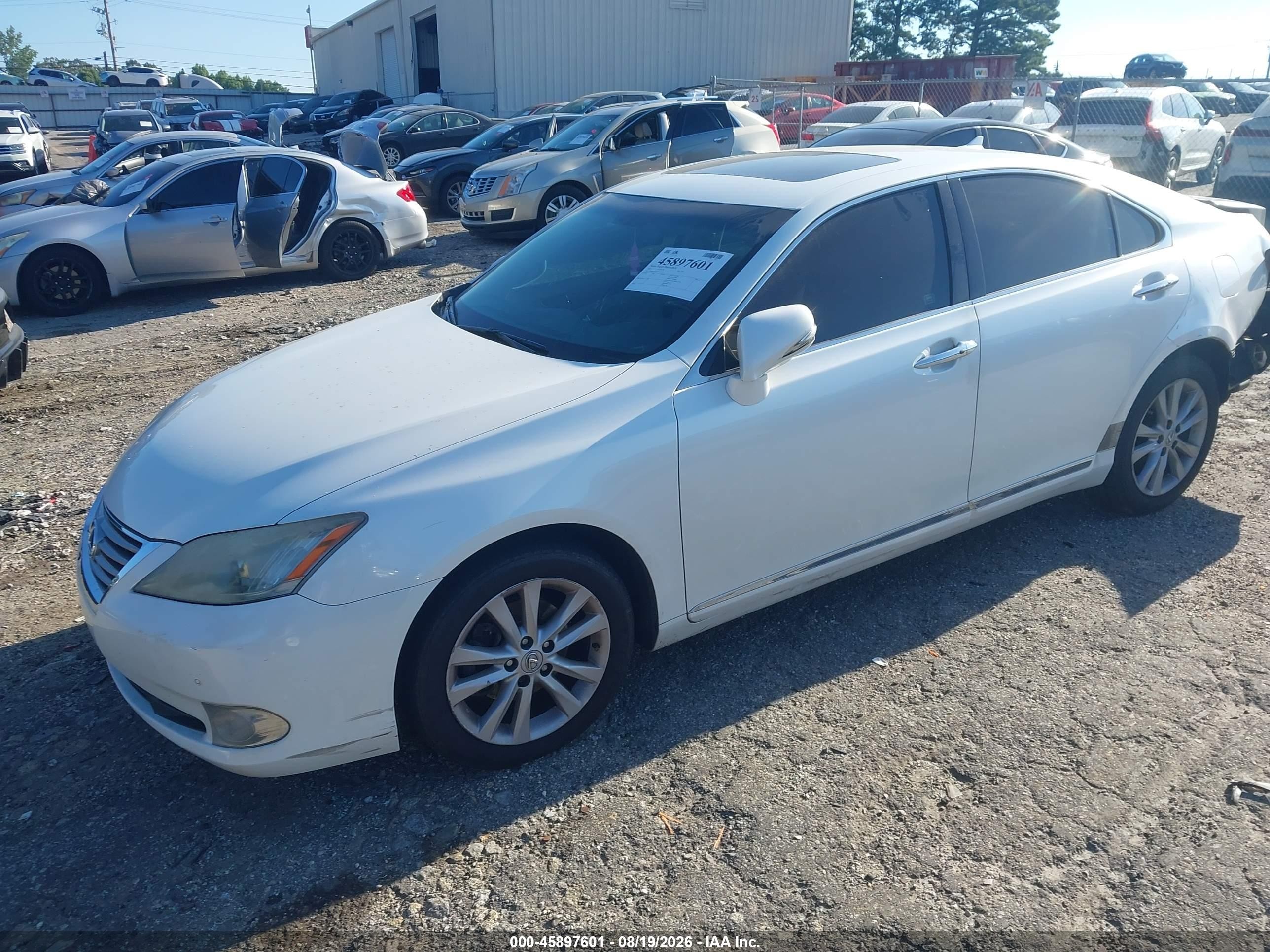2011 Lexus Es 350 Белый vin: JTHBK1EG5B2469878