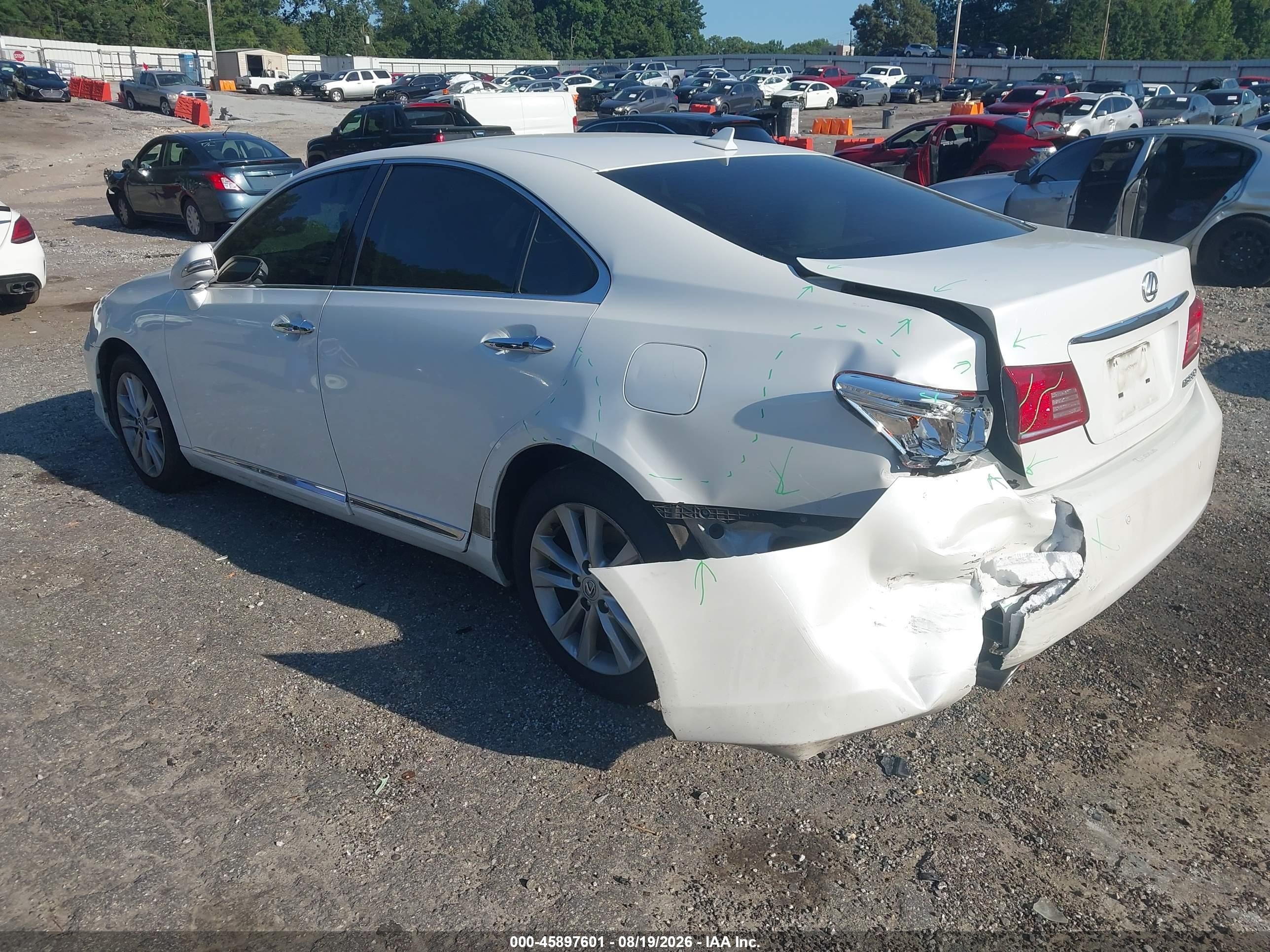 2011 Lexus Es 350 Белый vin: JTHBK1EG5B2469878