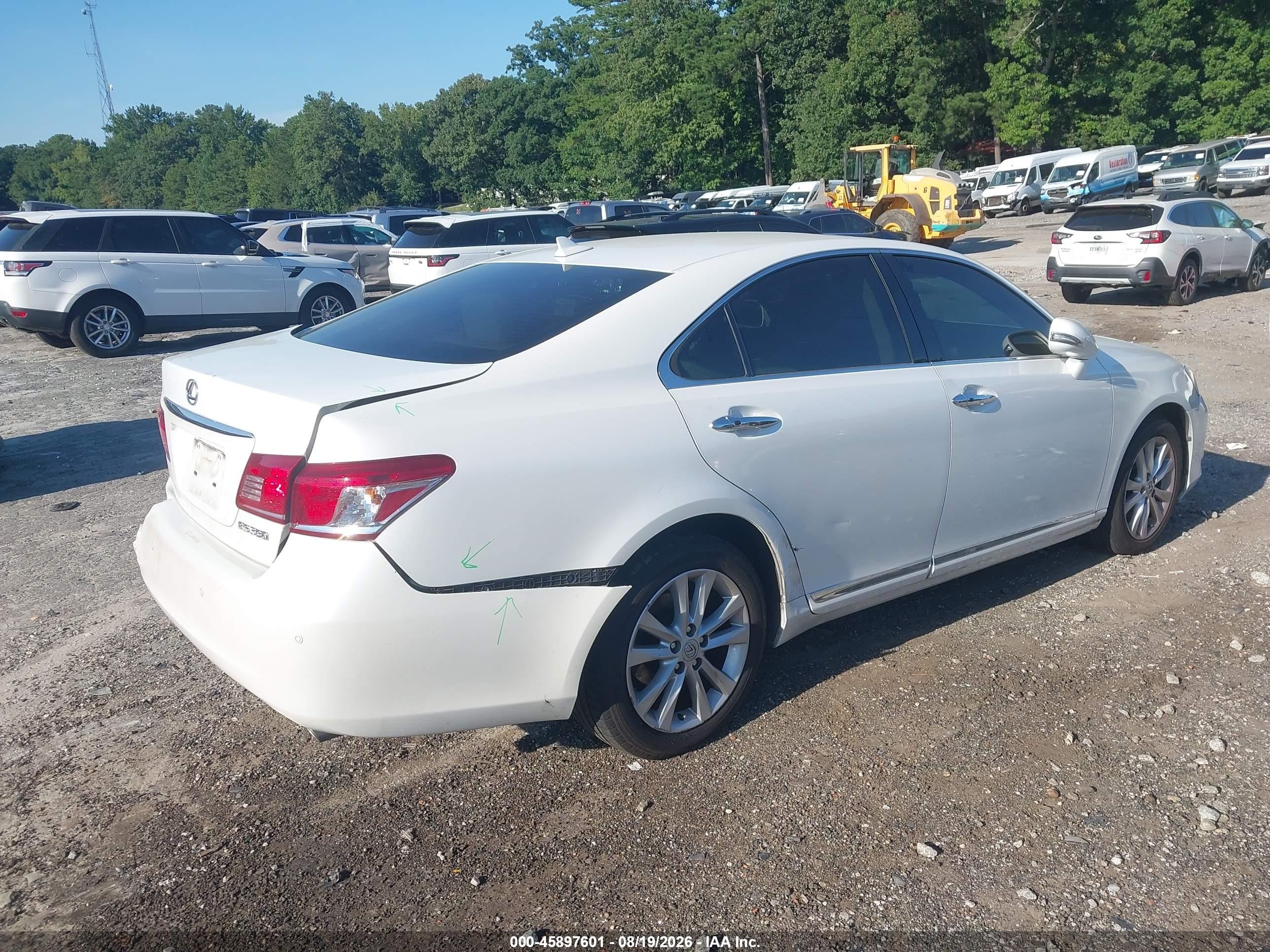 2011 Lexus Es 350 Белый vin: JTHBK1EG5B2469878