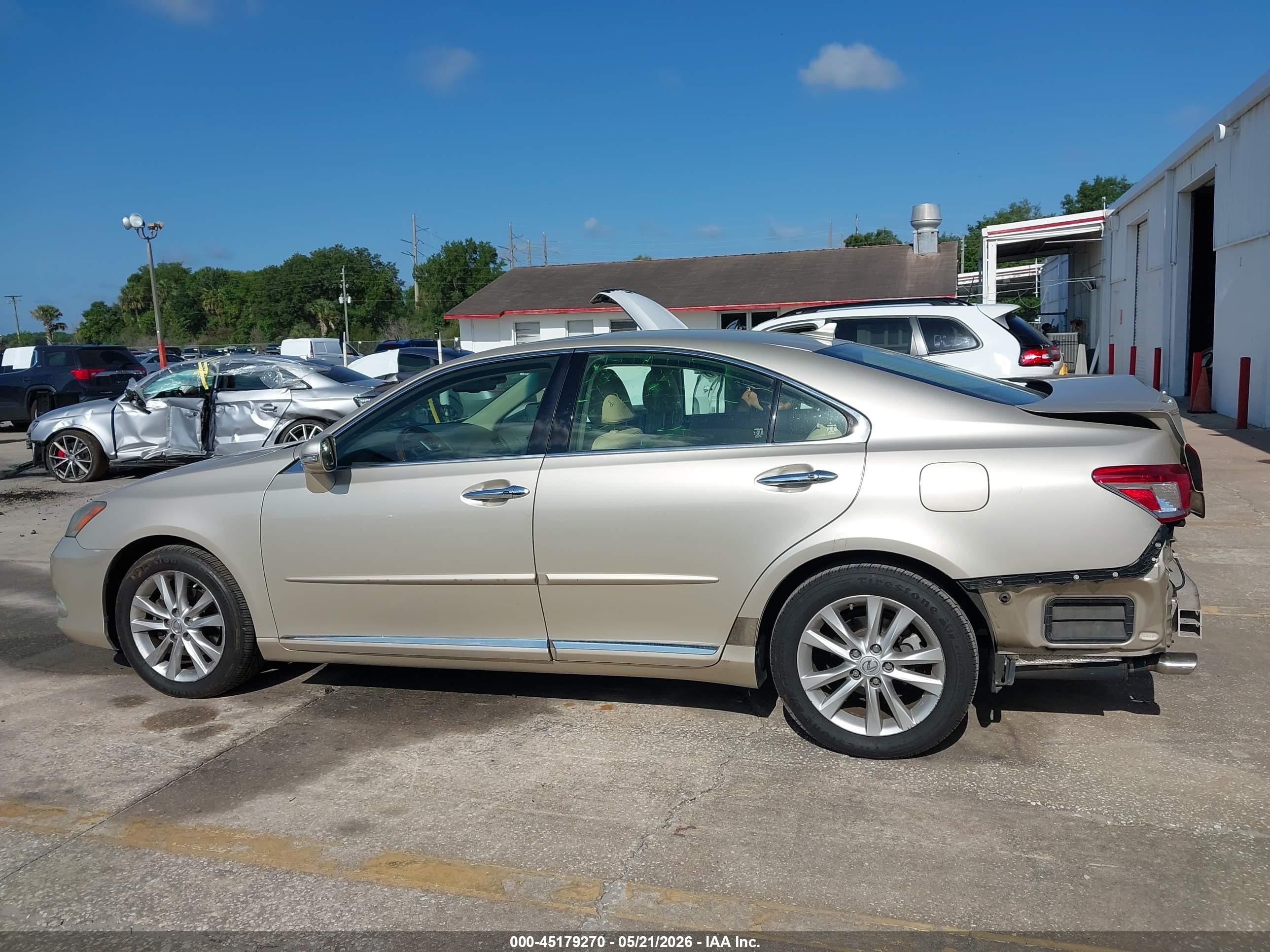 2012 Lexus Es 350 Gold vin: JTHBK1EG5C2474077