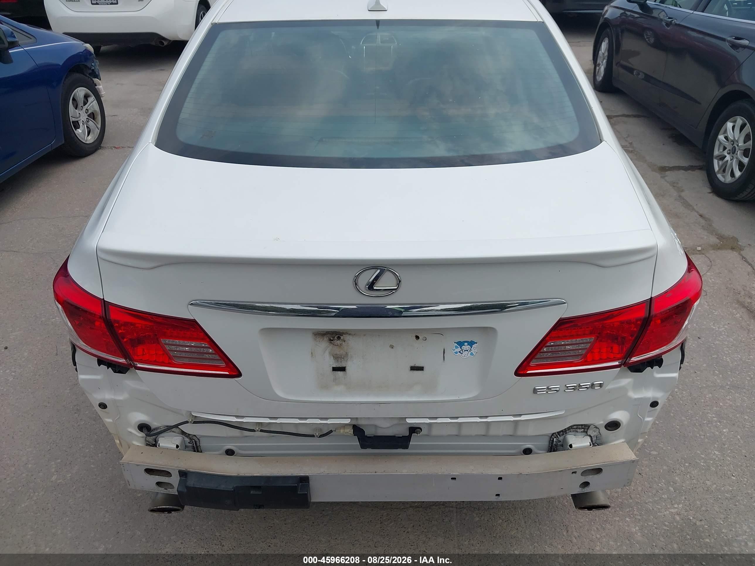2012 Lexus Es 350   White vin: JTHBK1EG5C2476119