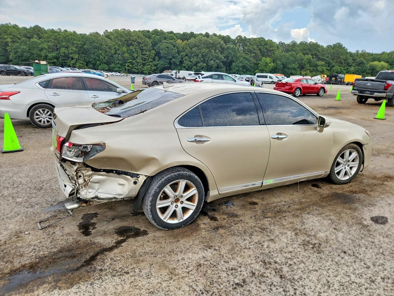 2012 Lexus Es 350 Gold vin: JTHBK1EG5C2496242