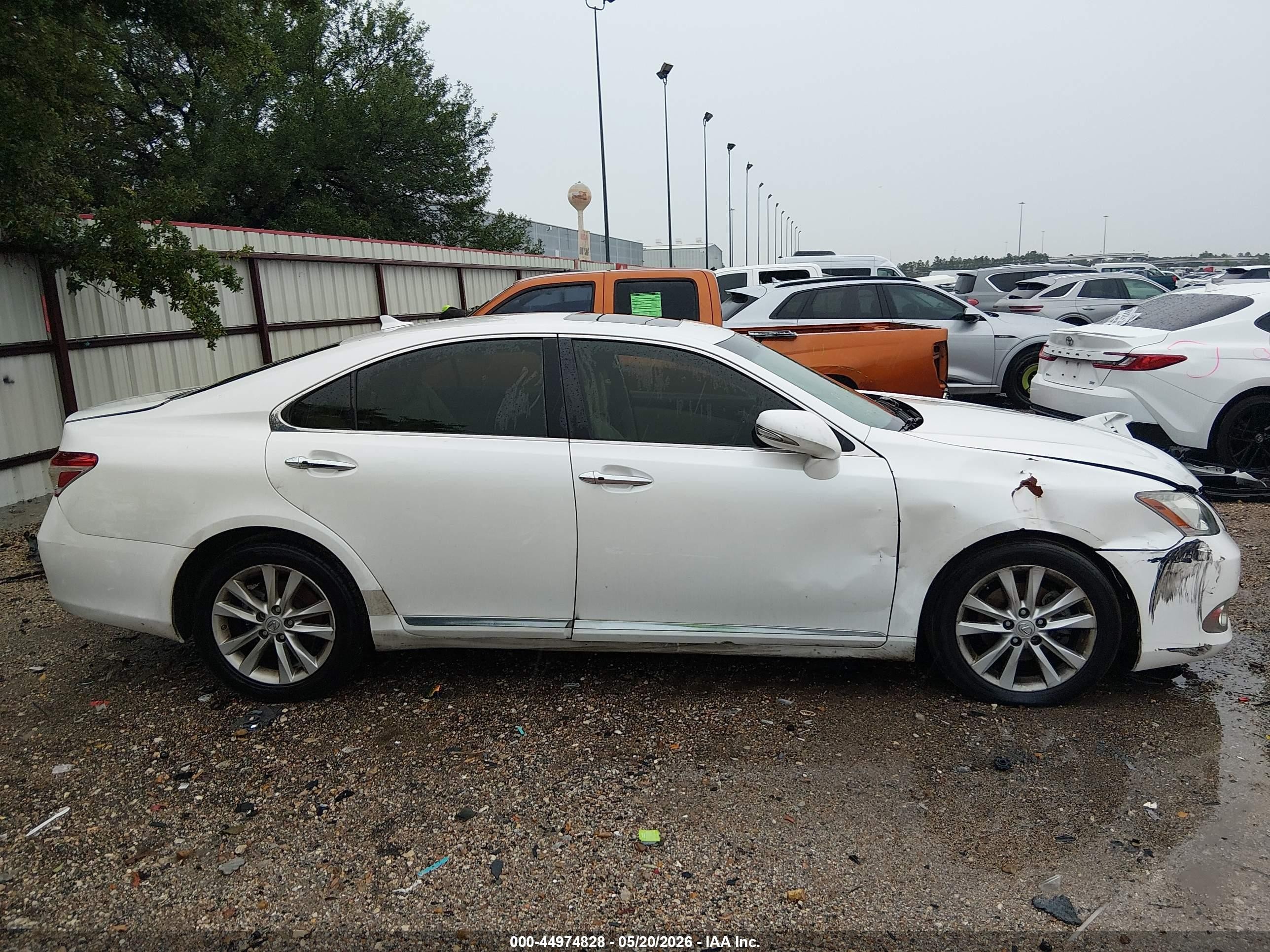 2012 Lexus Es 350   White vin: JTHBK1EG5C2502458