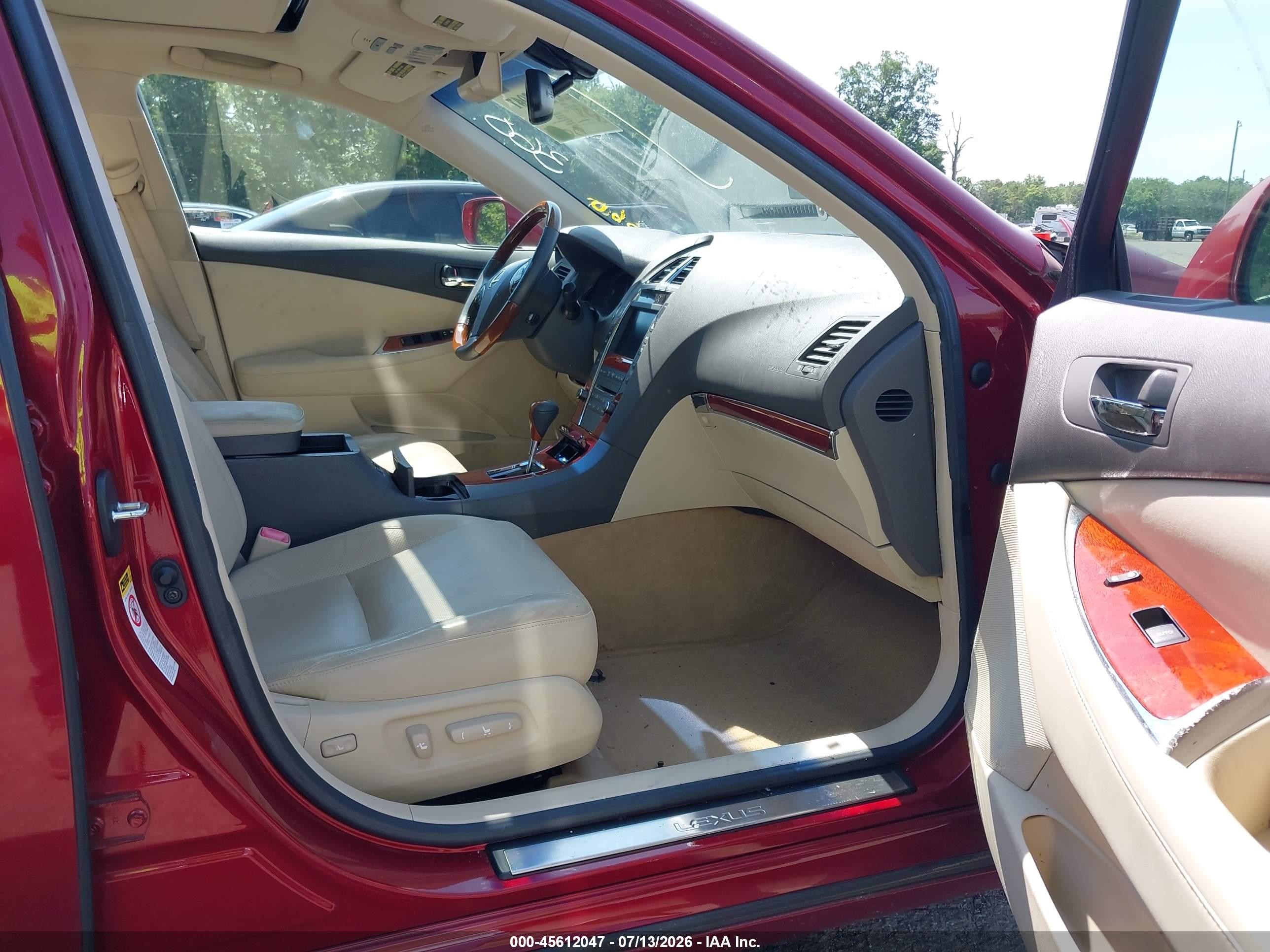 2010 Lexus Es 350   Red vin: JTHBK1EG6A2350199