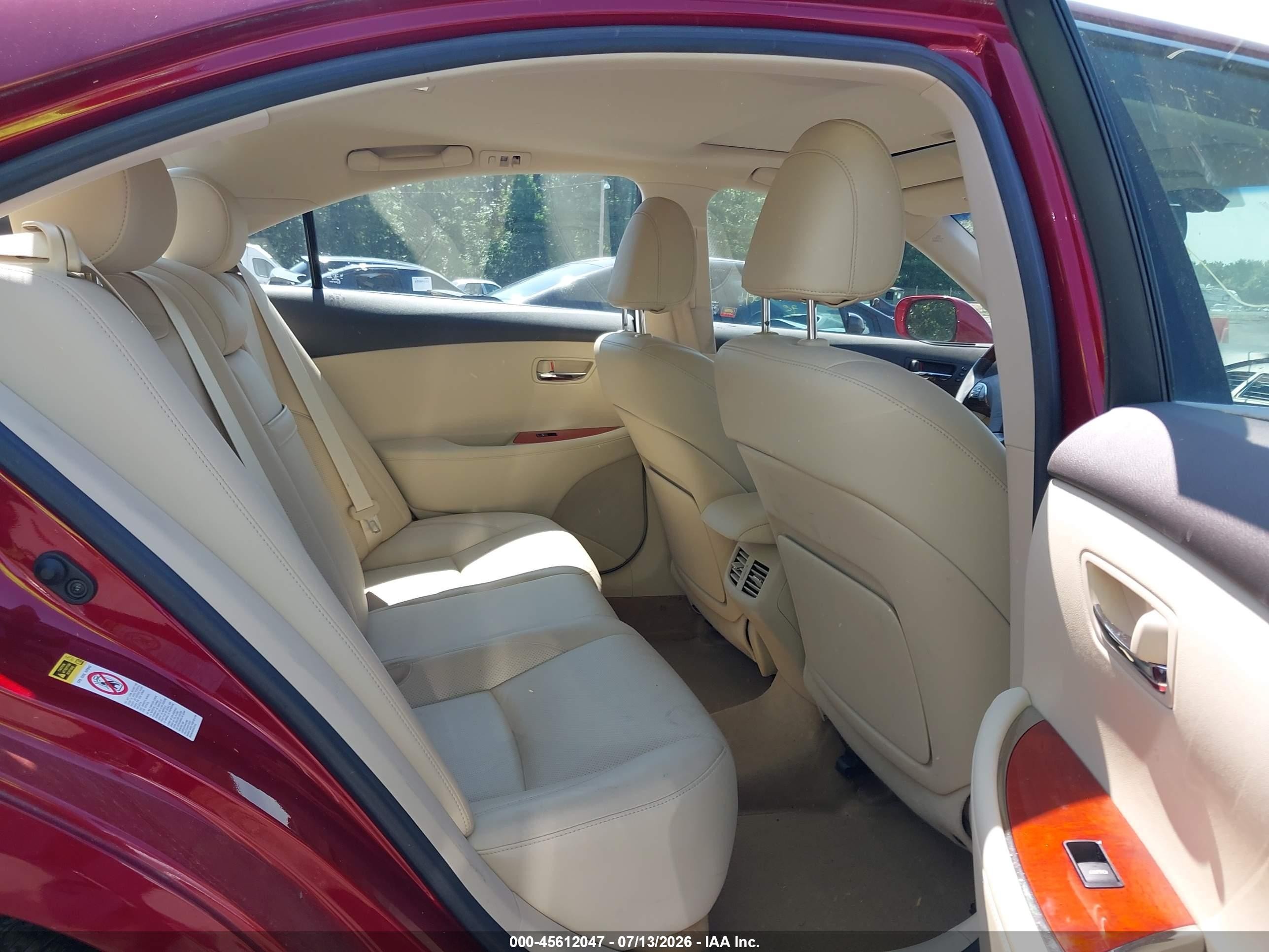 2010 Lexus Es 350   Red vin: JTHBK1EG6A2350199
