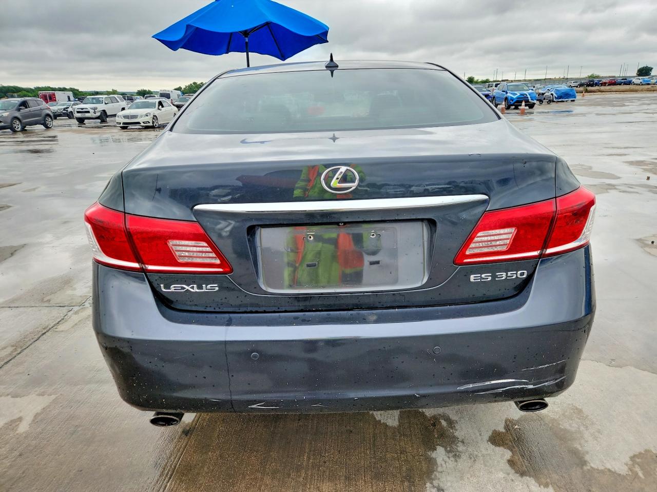 2010 Lexus Es 350 Blue vin: JTHBK1EG6A2354155