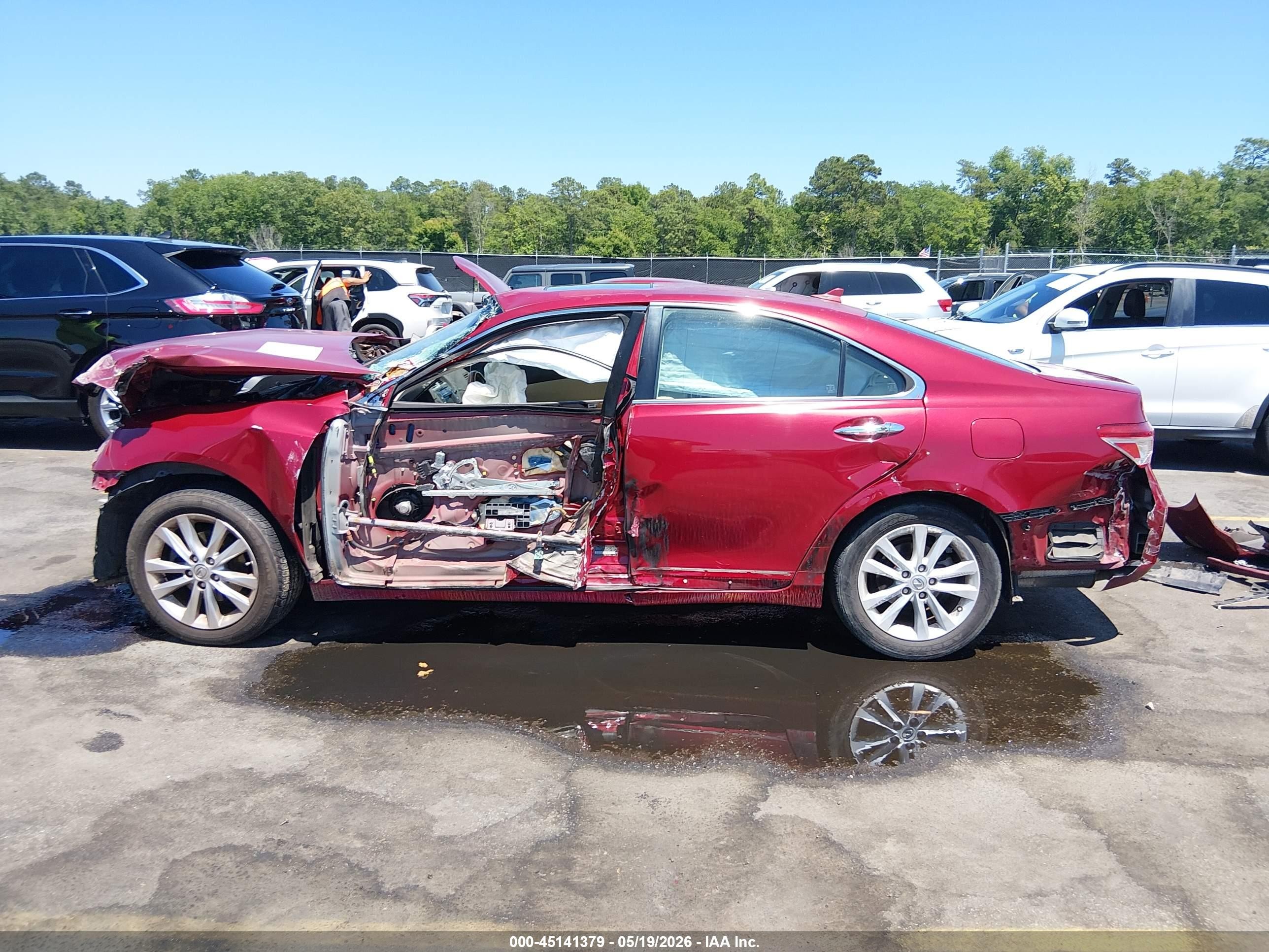 2010 Lexus Es 350   Burgundy vin: JTHBK1EG6A2358982